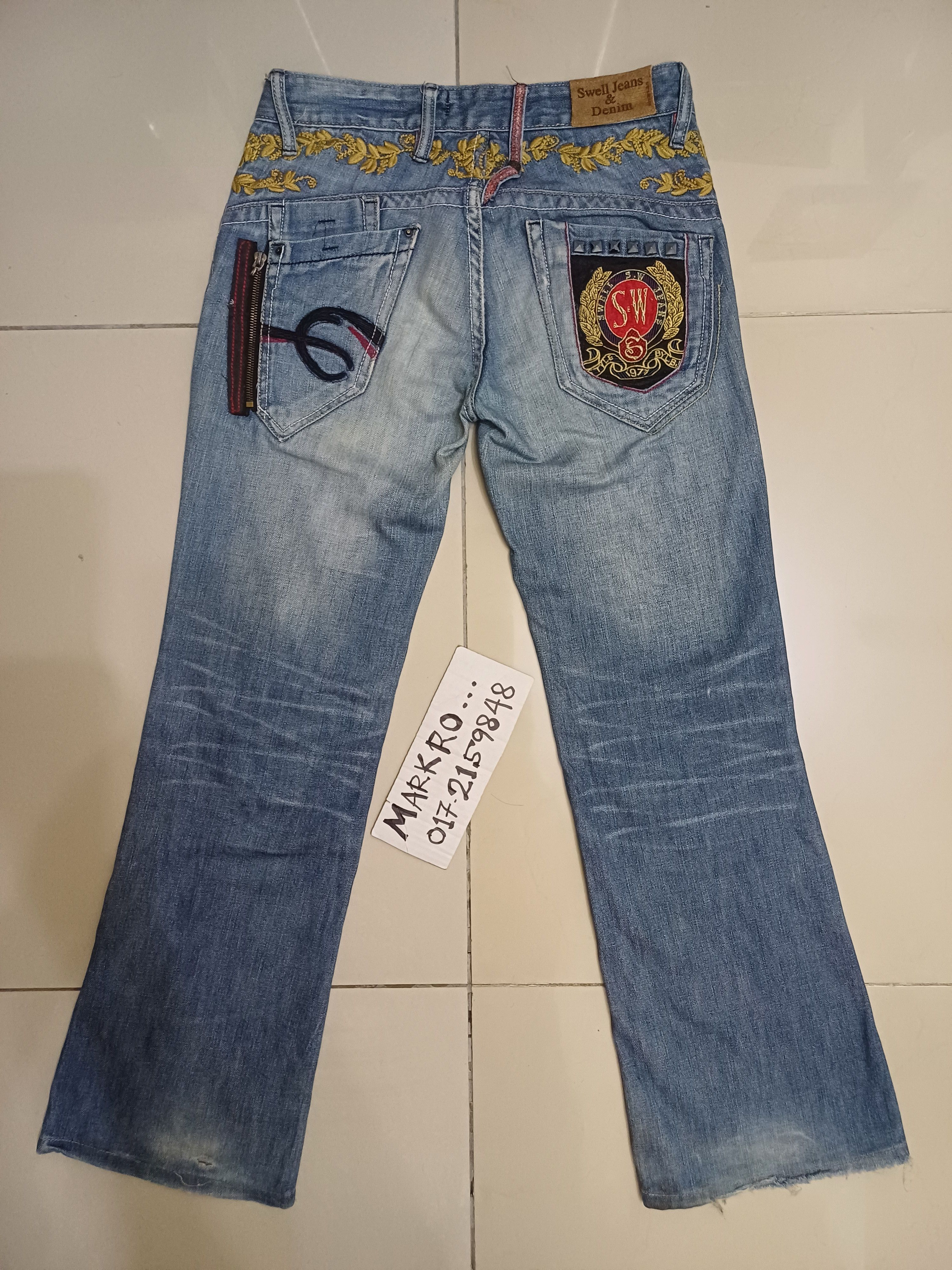 image of Art Distressed & Patches Embroidery Jeans ..flared Cutting in Blue, Women's (Size 28)