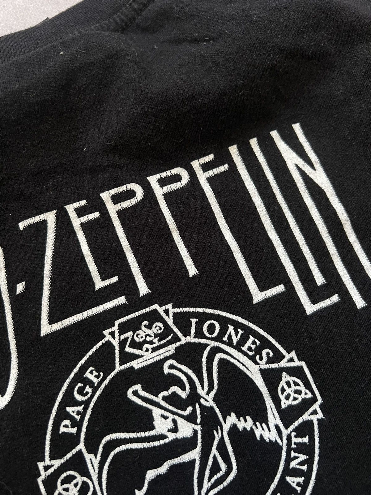 Other Solid Rock Led Zeppelin T-shirt Vintage Size L Size US L / EU 52-54 / 3 - 11 Thumbnail