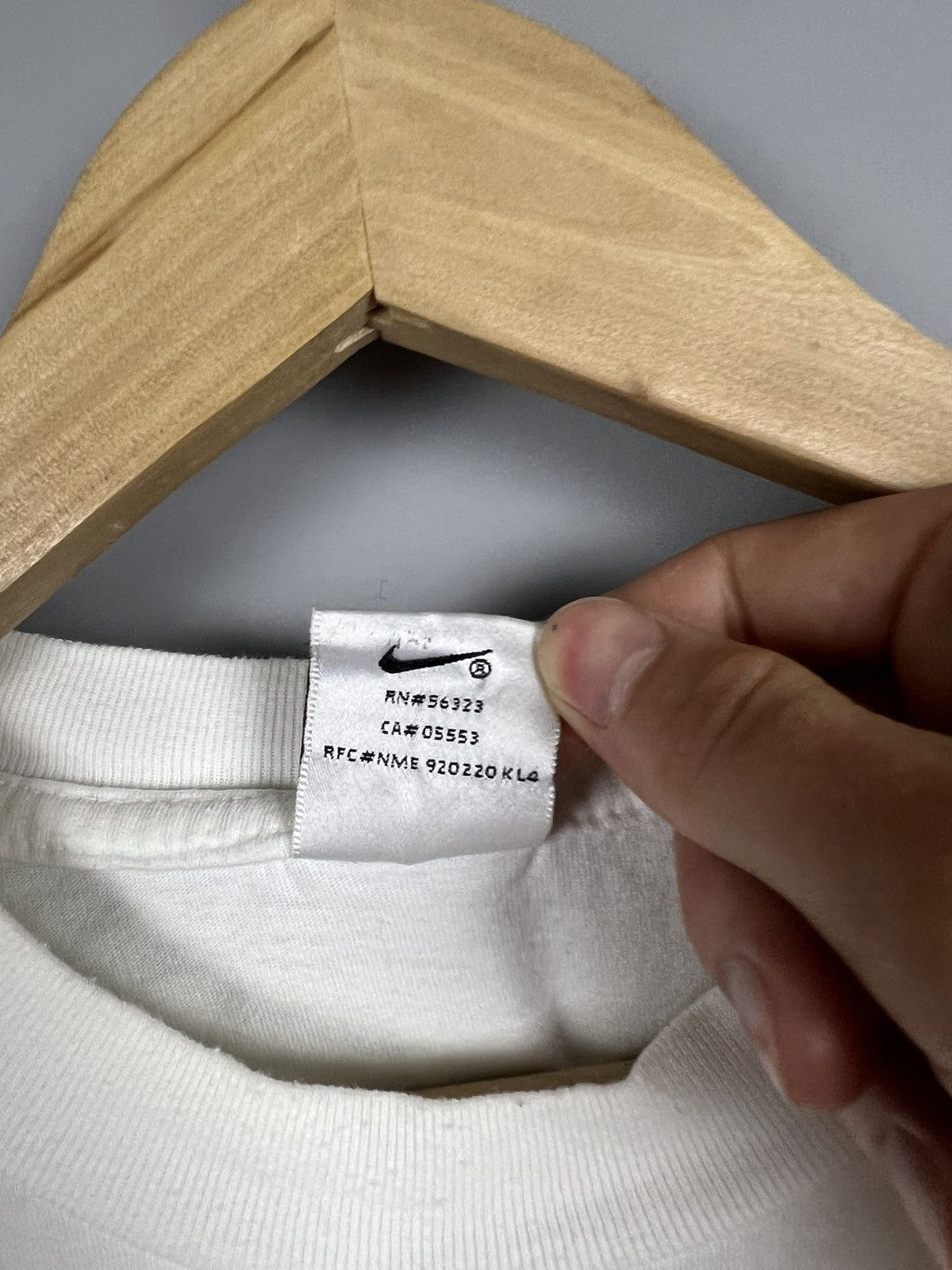 Nike (L) NIKE Vintage Tee 90's Size US L / EU 52-54 / 3 - 4 Thumbnail