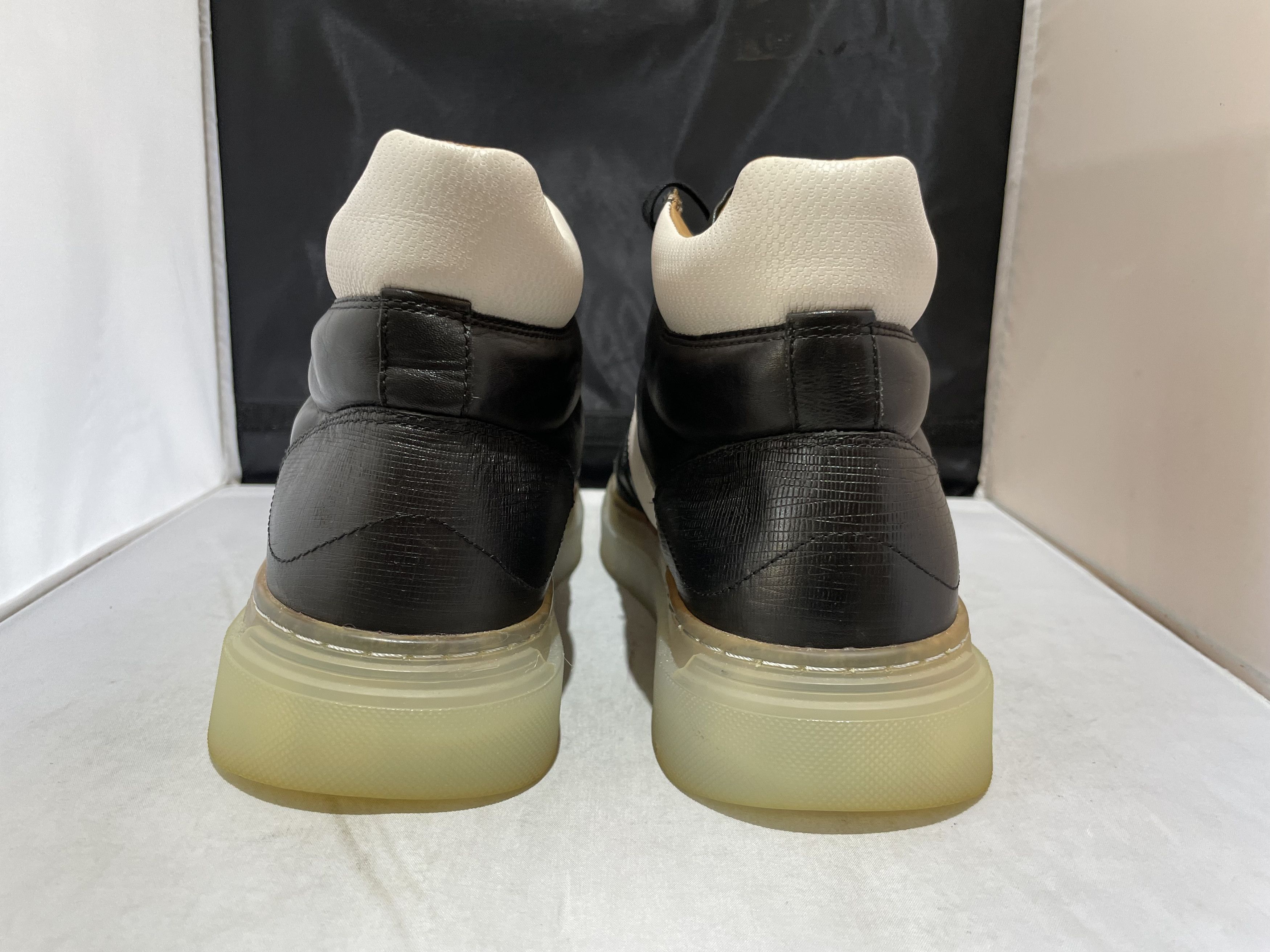 Hugo Boss Hugo Boss 'Black/White' 50397625 Size US 9 / EU 42 - 6 Thumbnail