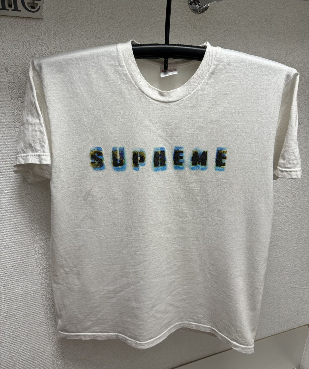 Supreme Supreme white t-shirt 3D emblem M size box logo Size US M / EU 48-50 / 2 - 3 Thumbnail