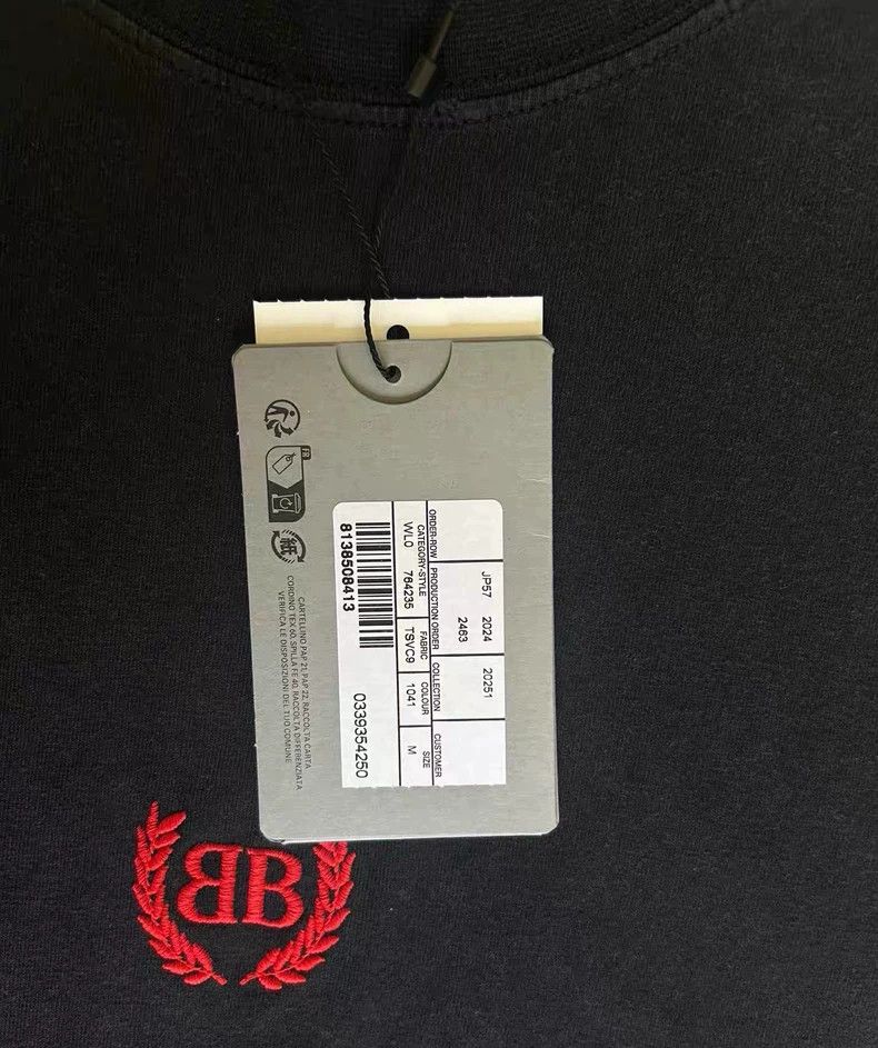 Balenciaga Balenciaga Black short-sleeved T-shirt with red ears of wh Size US M / EU 48-50 / 2 - 3 Thumbnail