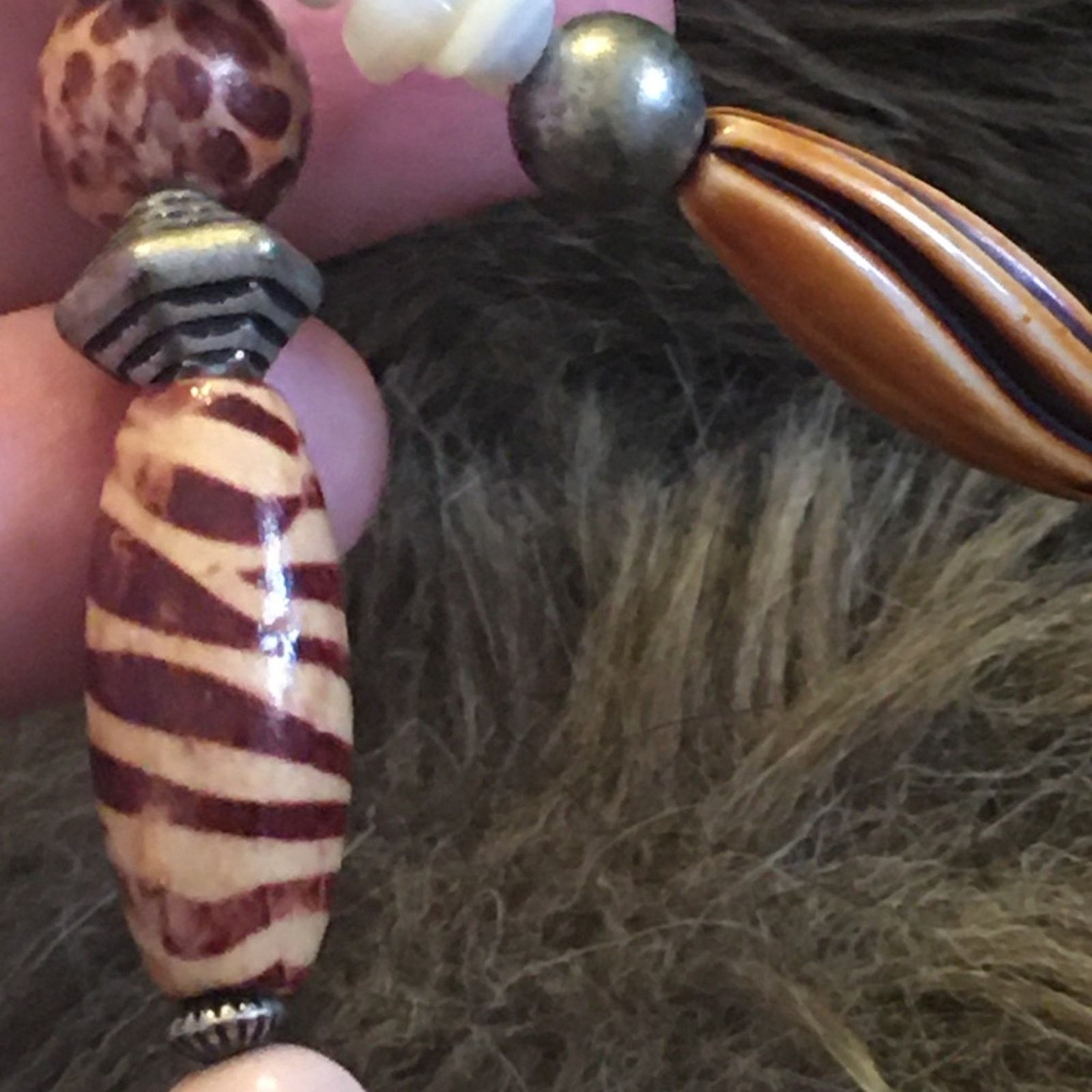 Jewelry Animal print theme multi material bead necklace Size ONE SIZE - 6 Thumbnail
