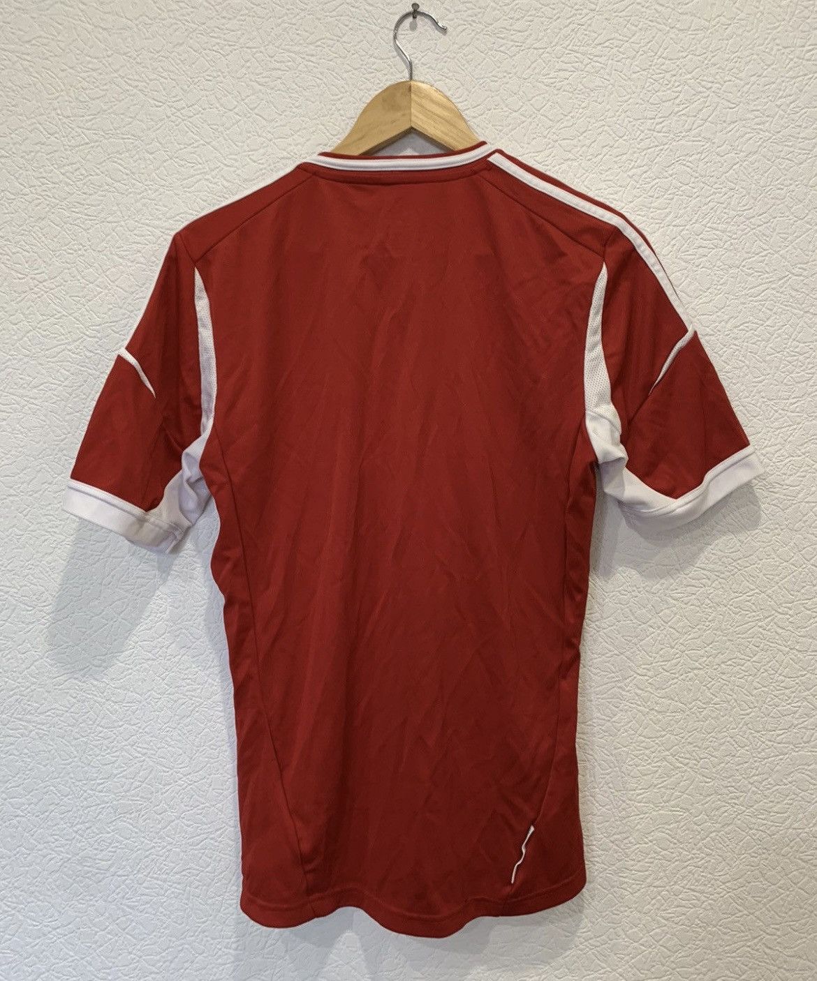 Adidas ABERDEEN ADIDAS 2012/2013 HOME KIT SOCCER JERSEY FOOTBALL Size US M / EU 48-50 / 2 - 6 Thumbnail