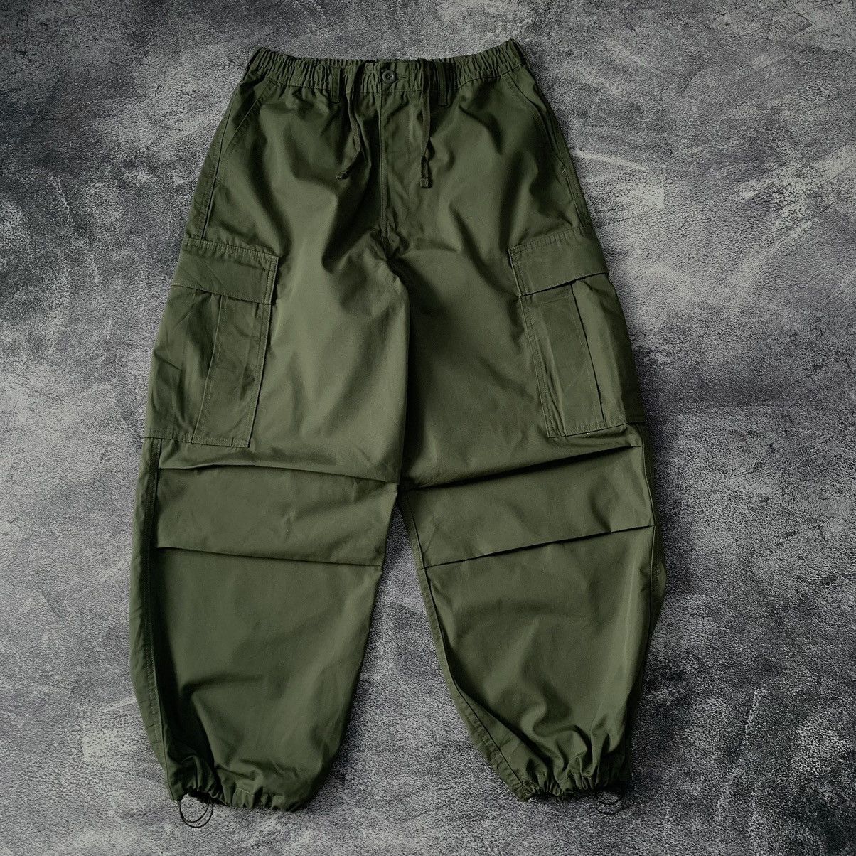 image of Gu Super Wide Ballon Cargo Pants in Olive, Men's (Size 32)