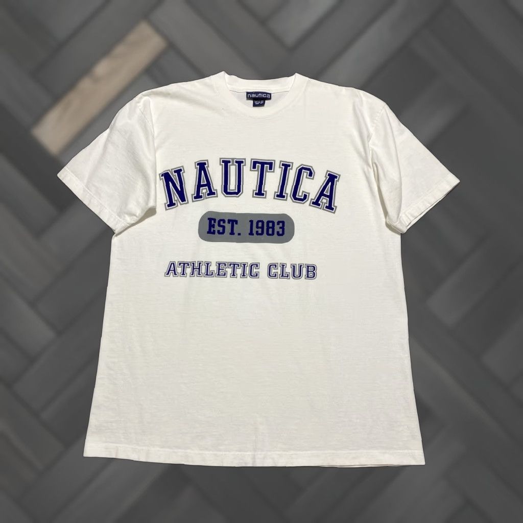 Nautica VINTAGE Nautica Shirt Mens M White Athletic Club Est 1983 Graphic Spell Out USA Size US M / EU 48-50 / 2 - 1 Thumbnail