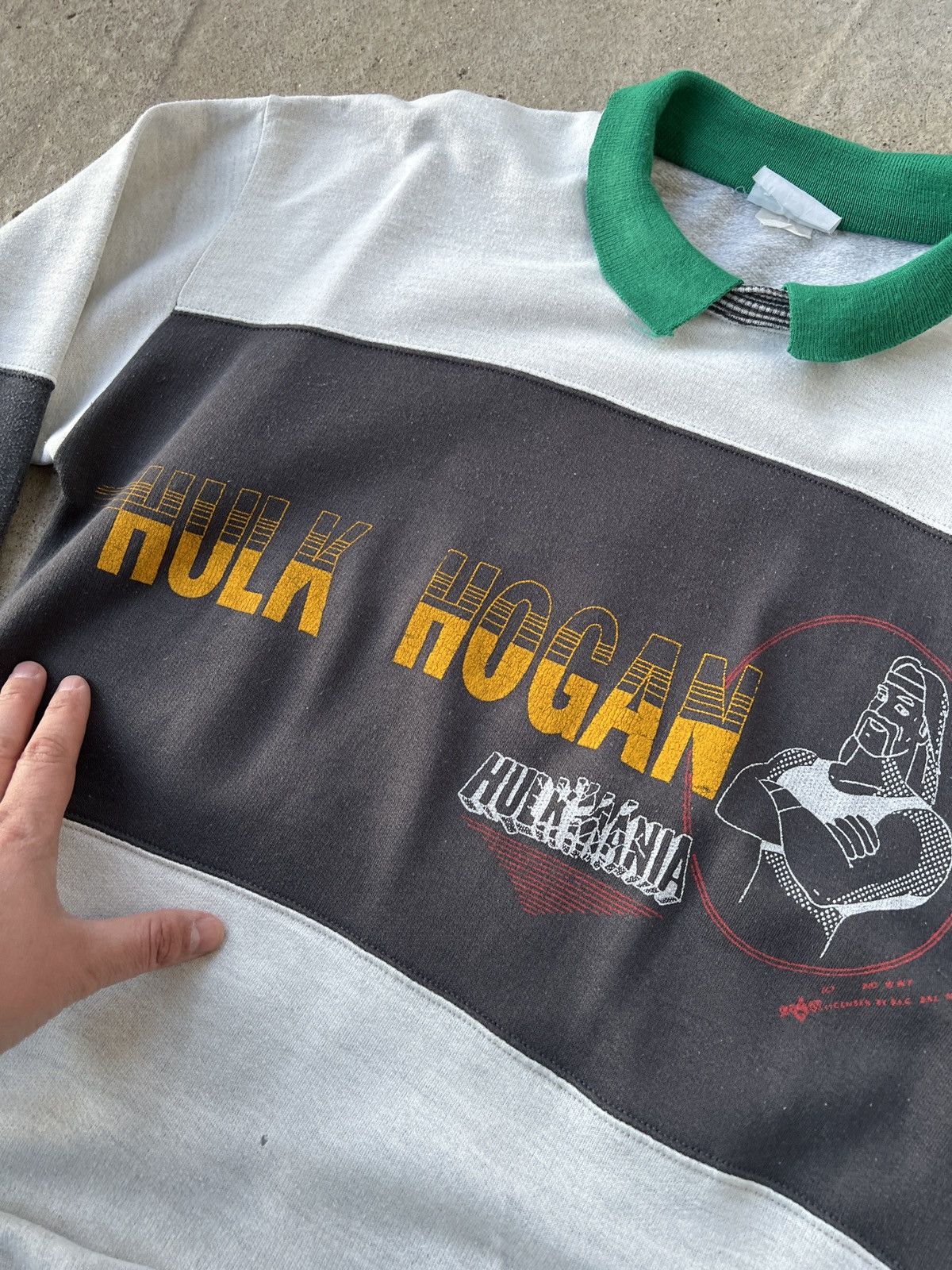 Vintage Vintage Hulk Hogan Hulkmania Sweatshirt Size US M / EU 48-50 / 2 - 3 Thumbnail