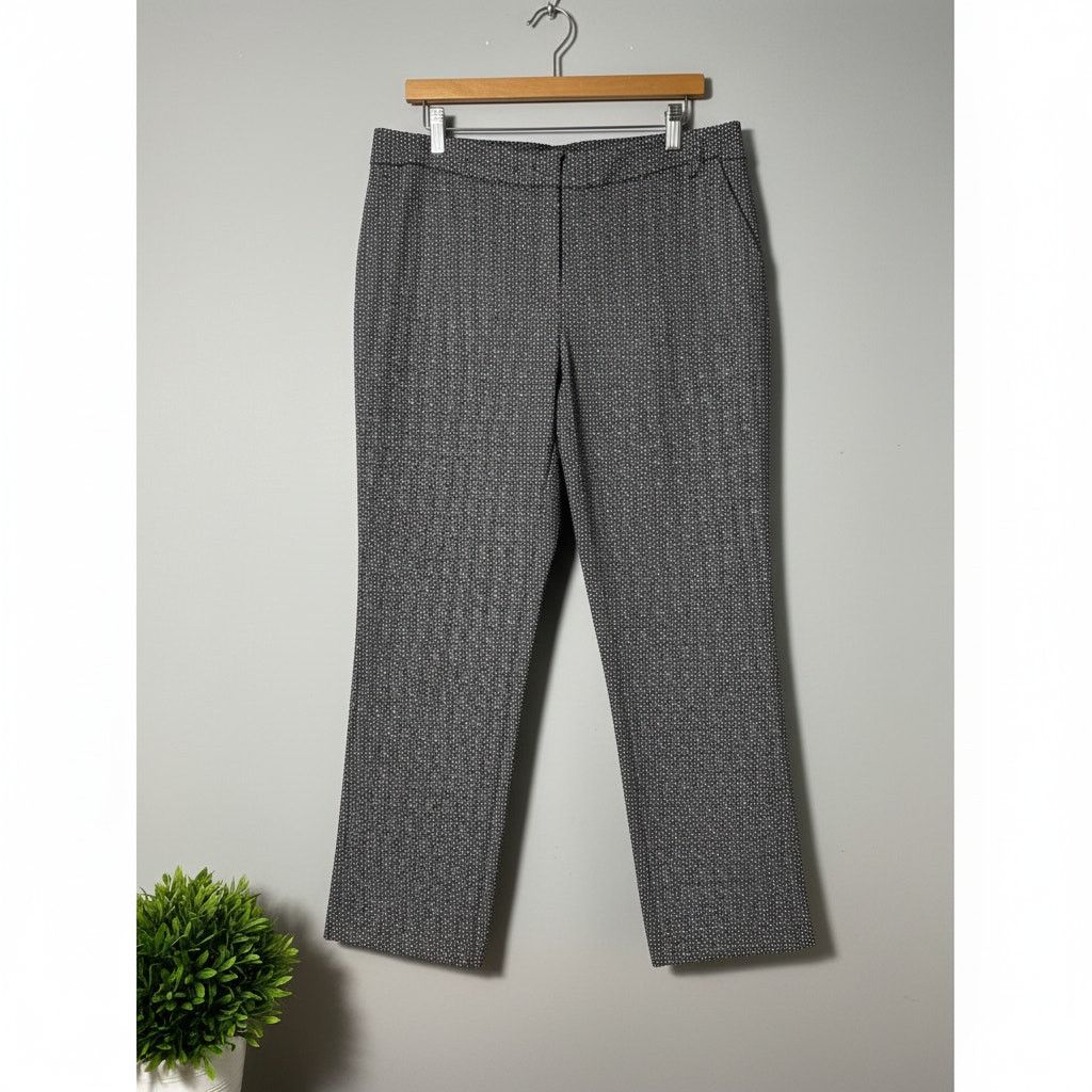 White House Black Market White House Black Market Modern Cropped Pants 14R Size 36" / US 14 / IT 50 - 1 Thumbnail