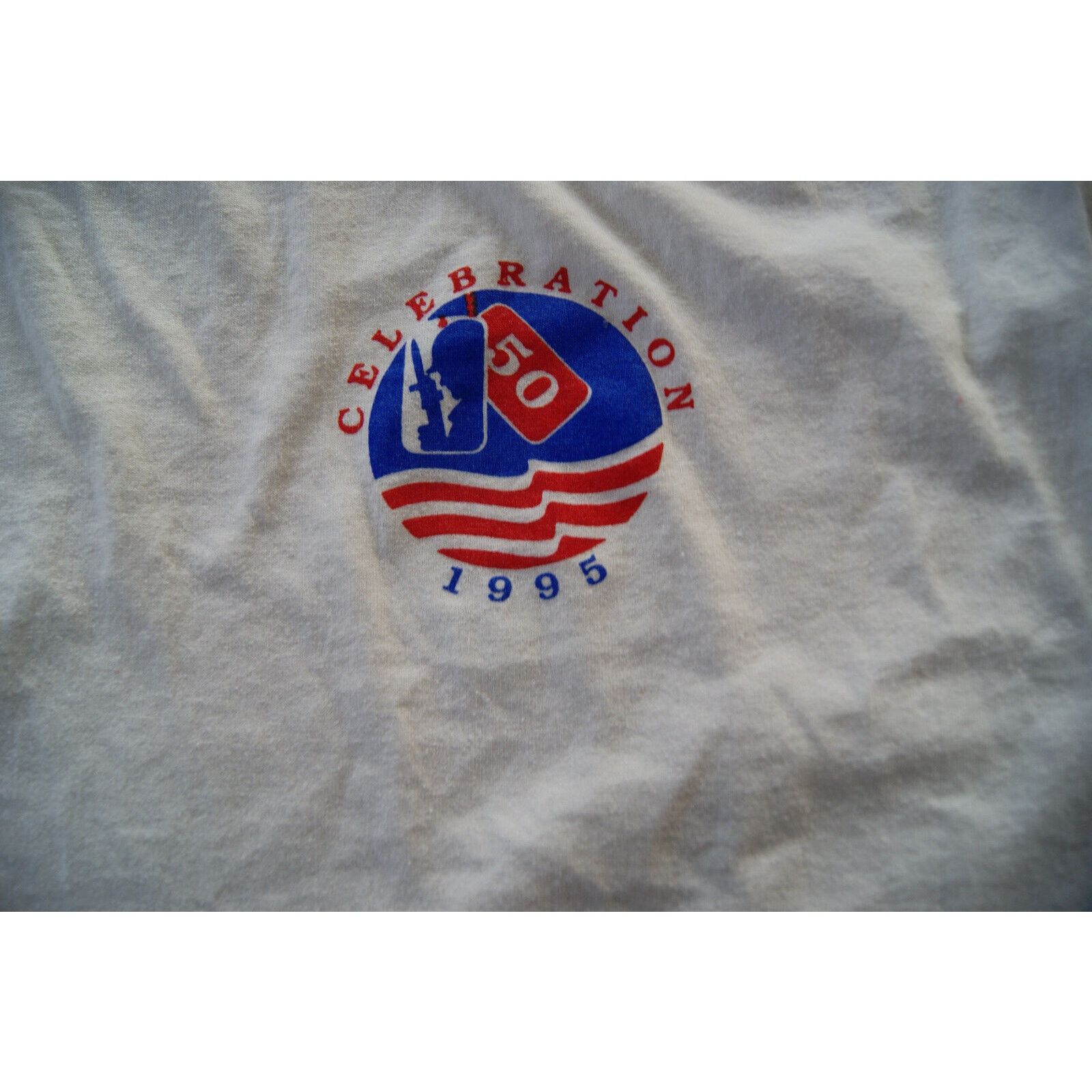Fruit Of The Loom VTG 1995 Victory Celebration XL T-Shirt Single Stitch USA Size US XL / EU 56 / 4 - 2 Thumbnail