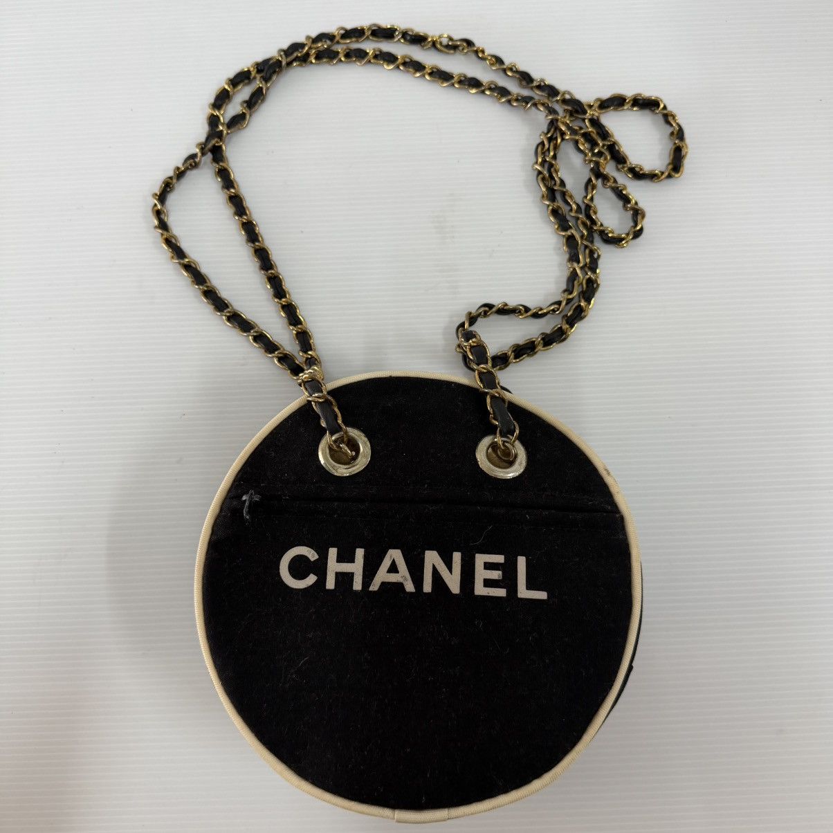 Vintage Chanel Vintage Vip Gift Chain Shoulder Bag Size ONE SIZE - 2 Thumbnail