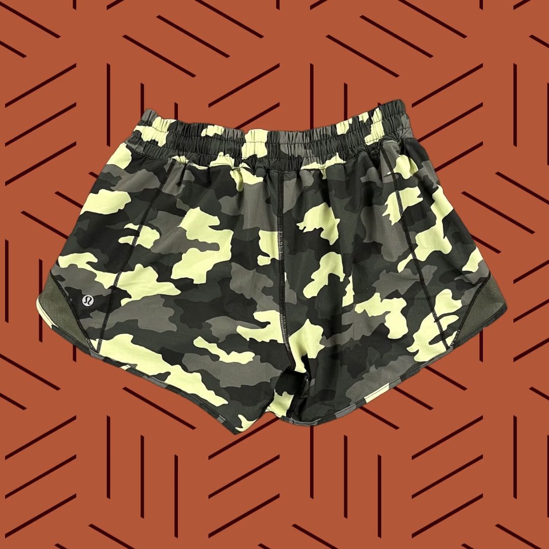Lululemon VINTAGE LULULEMON Shorts Women 4 Regular Green Camo Lined 4" Inseam Speed Up Gym Running Activewear Womens Size 27" / US 4 / IT 40 - 1 Thumbnail