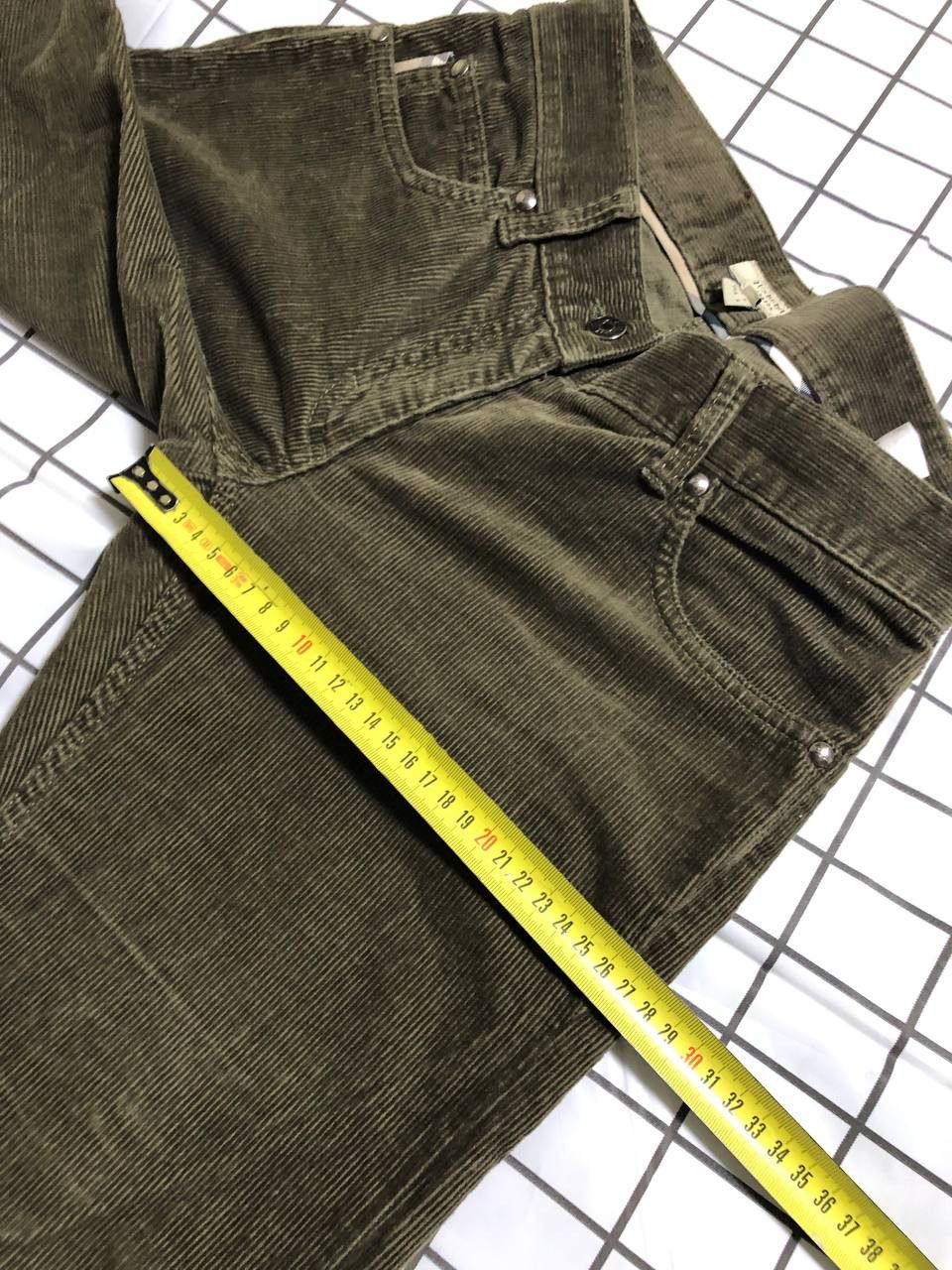 Burberry Burberry Corduroy Tan Pants Trousers made in Italy Size 27" / US 4 / IT 40 - 5 Thumbnail