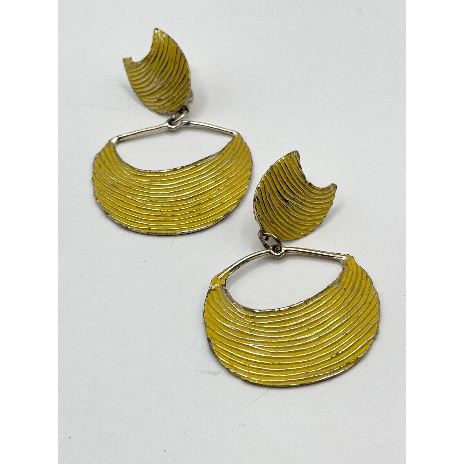 Vintage Vintage yellow enamel door knocker dangle earrings Size ONE SIZE - 2 Thumbnail