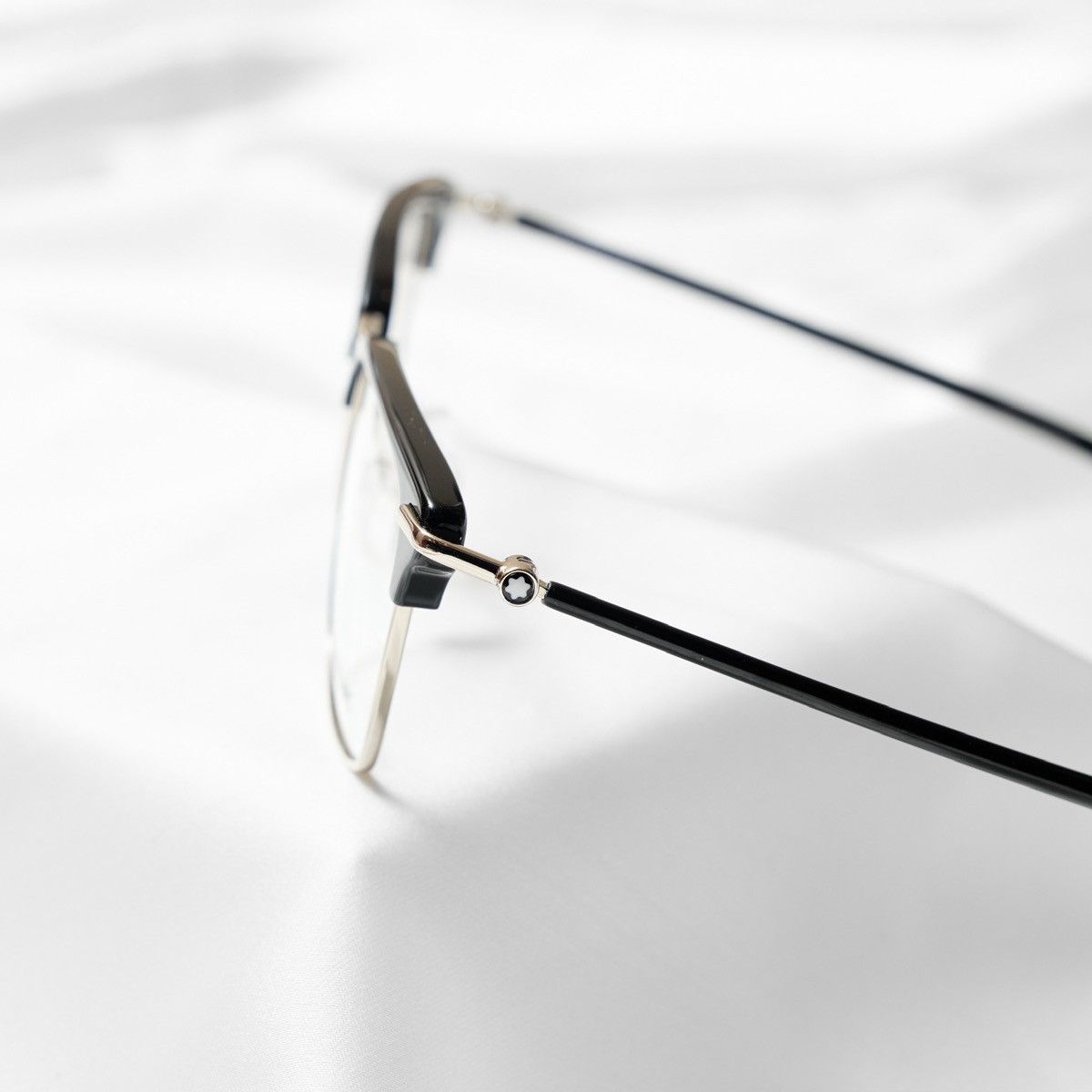 Montblanc MONTBLANC MB0409O 001 GLASSES Size ONE SIZE - 4 Thumbnail