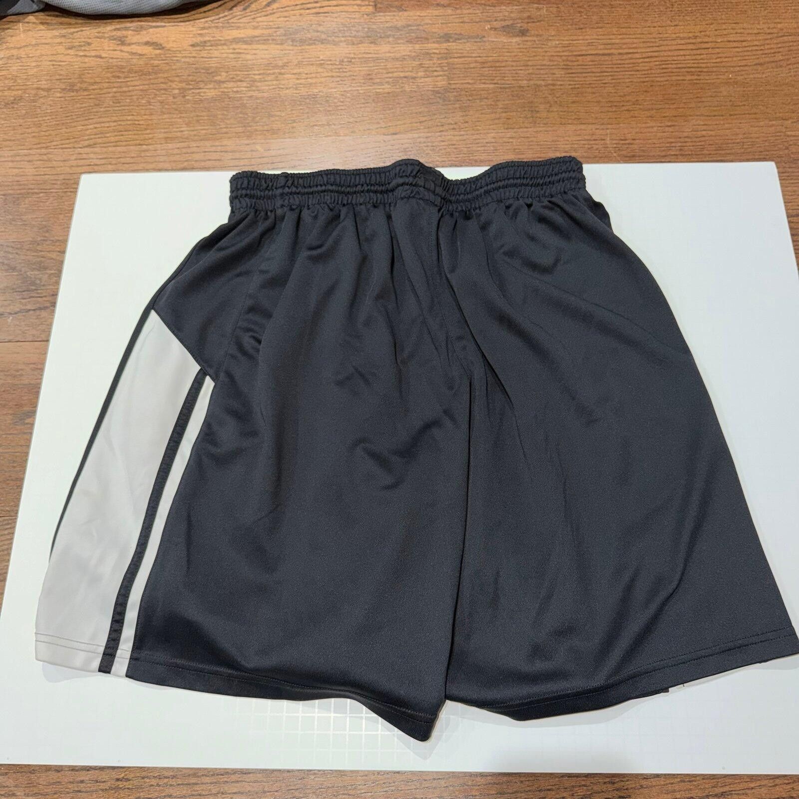 Nike Nike Rose Classic Black/White Hoop Shorts Mens LG Size US 34 / EU 50 - 3 Thumbnail