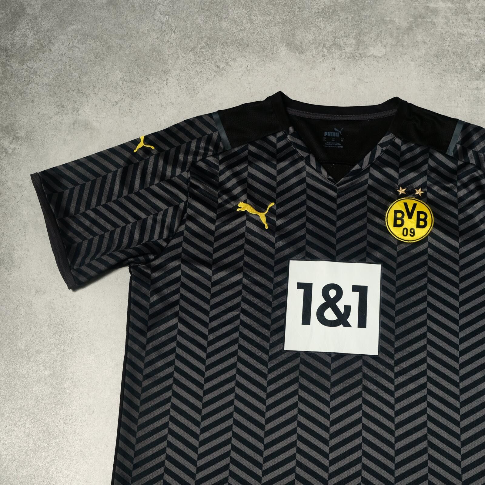 Puma 2021/22 Borussia Dortmund Away Shirt Puma (L) Size US L / EU 52-54 / 3 - 3 Thumbnail