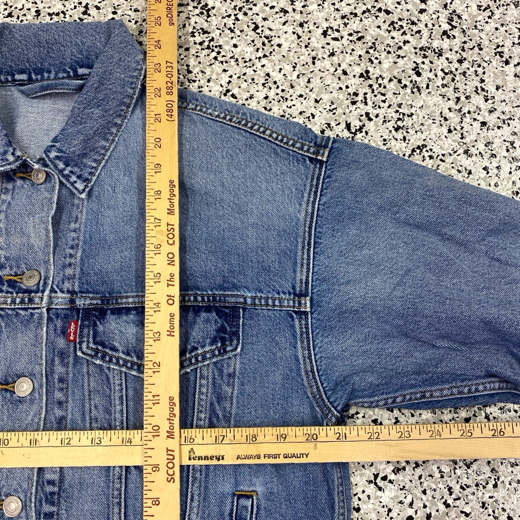 Levi's Levi's Trucker Denim Jacket Sample Stock M Blue Jeans Jacket Men Medium Cotton Collared Lined Big E Size US M / EU 48-50 / 2 - 4 Thumbnail