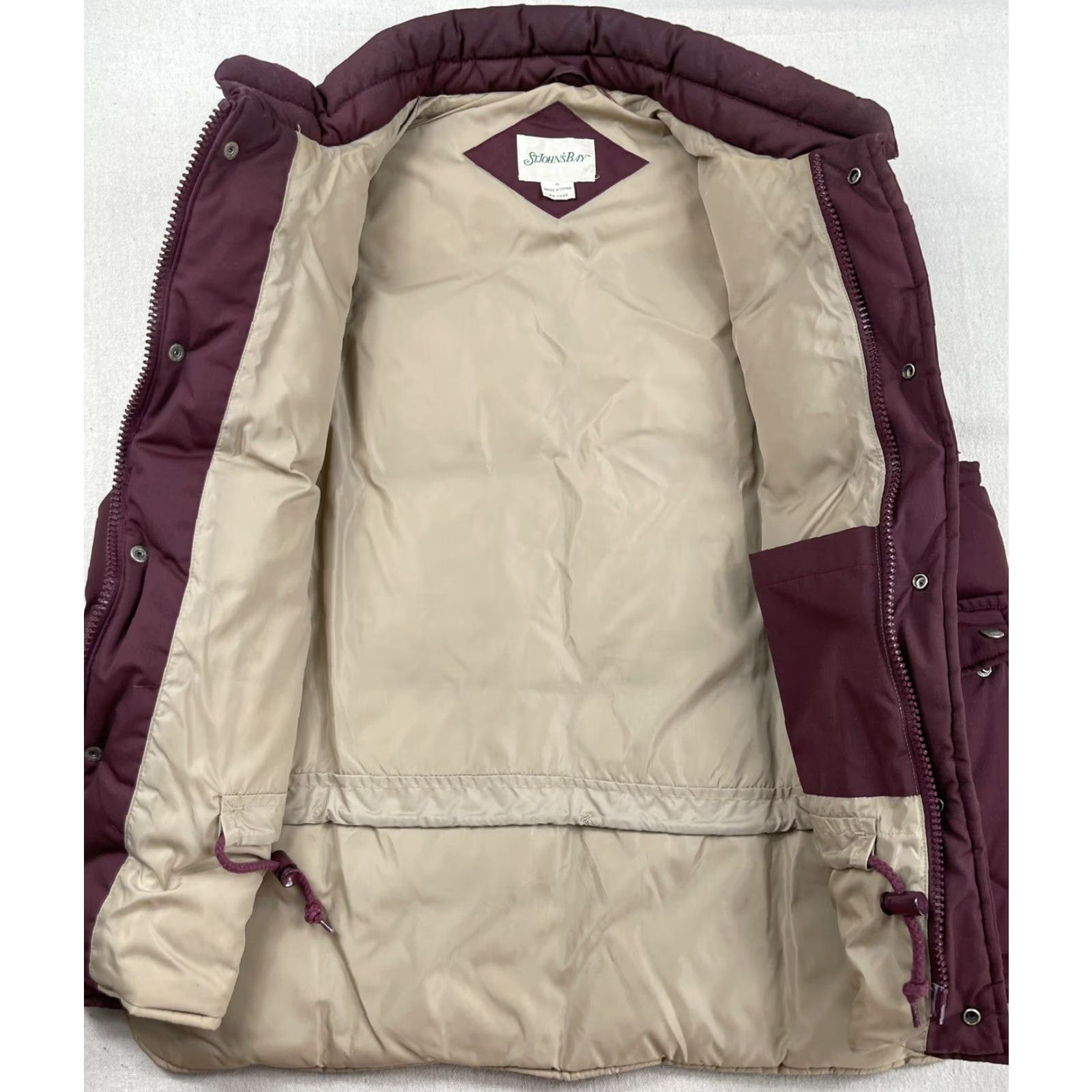 Vintage VINTAGE St Johns Bay XL Down Puffer Vest Mens Red Quilted Insulated Zip Snap 90s Size US XL / EU 56 / 4 - 4 Thumbnail
