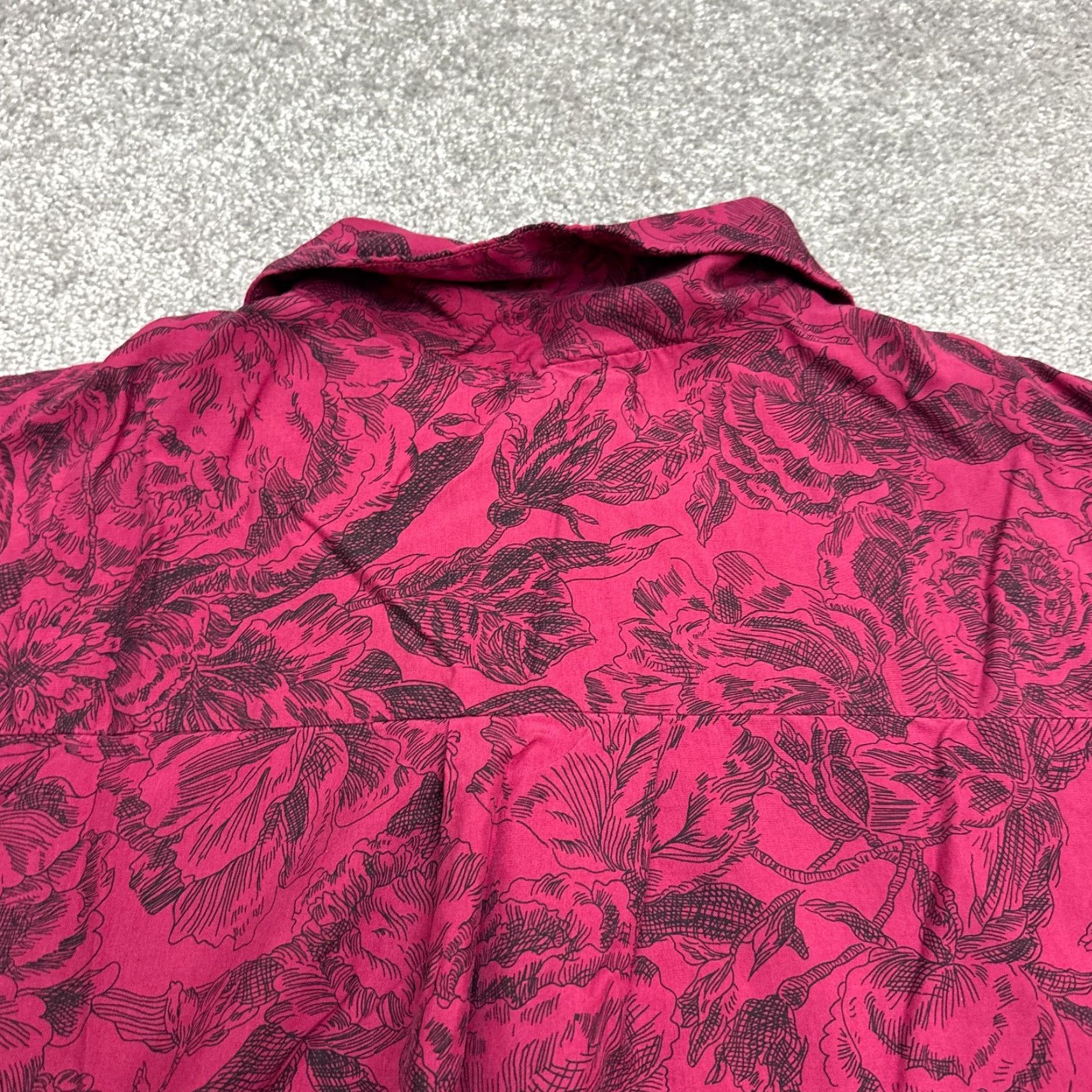 Vintage Unbranded Button-Down Floral Shirt Mens XL Red Short Sleeve Casual Summer Tropical Bohemian Hawaiian Flower Regular Mens Red Shirt Size US XL / EU 56 / 4 - 5 Thumbnail