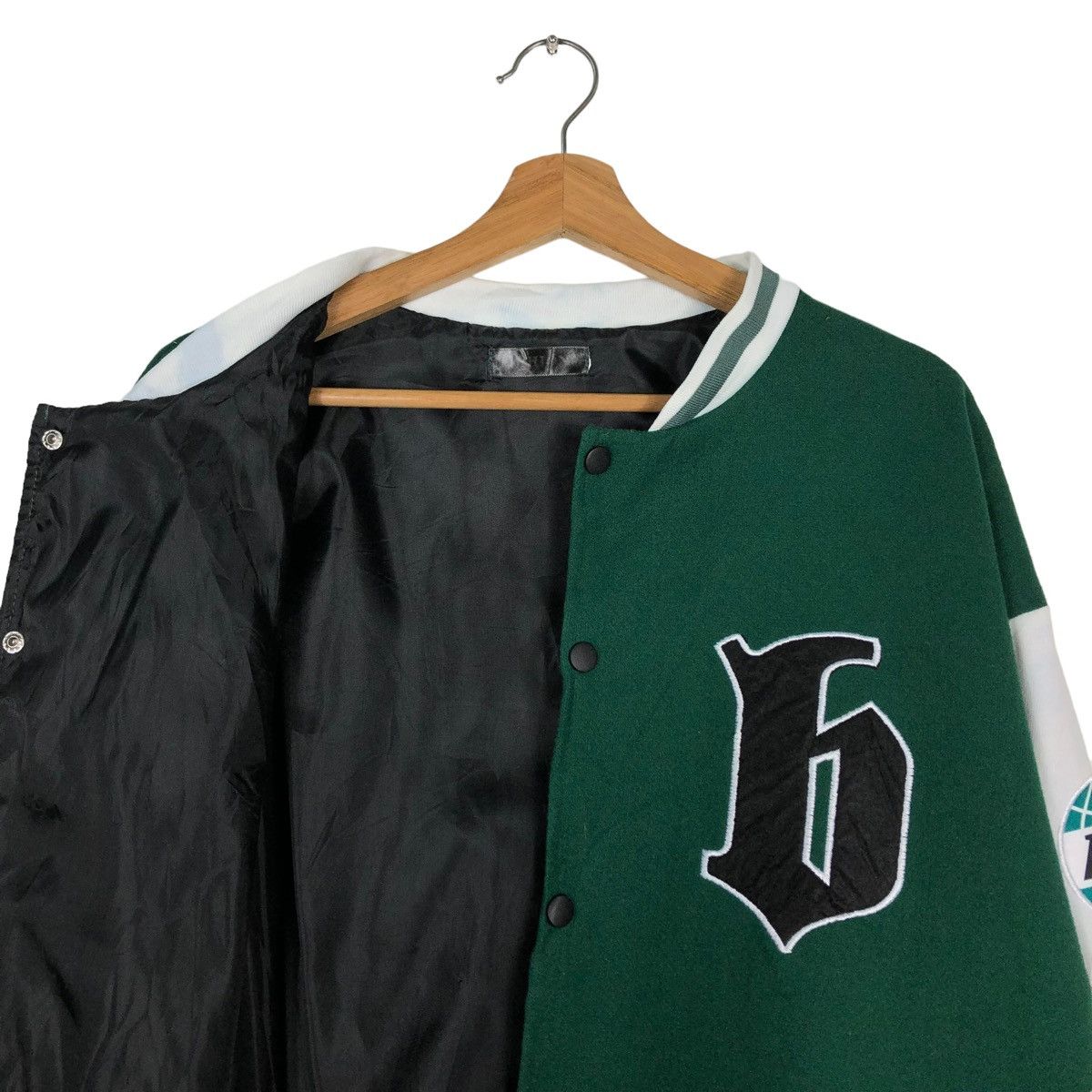 Japanese Brand 🔥Varsity Bomber Jacket Big Logo Alphabet B Japan Size US M / EU 48-50 / 2 - 12 Thumbnail