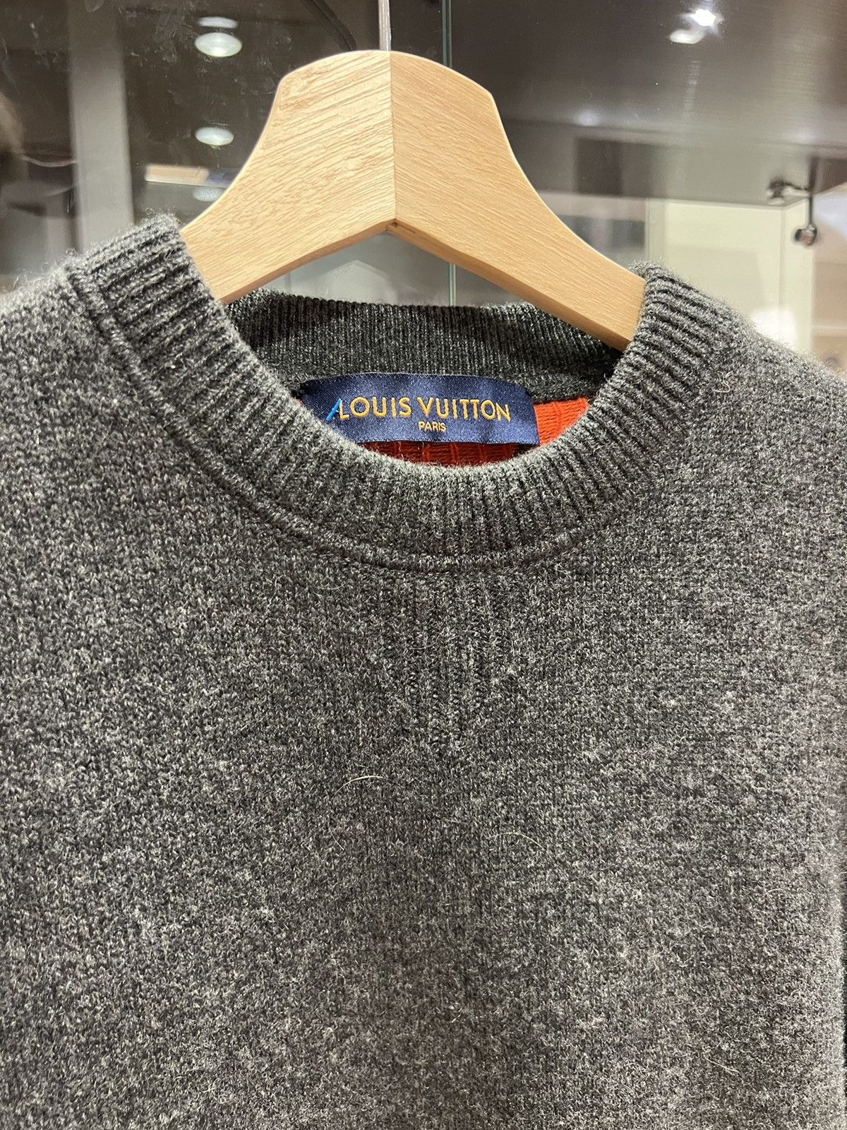 Louis Vuitton Louis Vuitton Cashmere Knit Monogram Sweater Size US M / EU 48-50 / 2 - 4 Thumbnail
