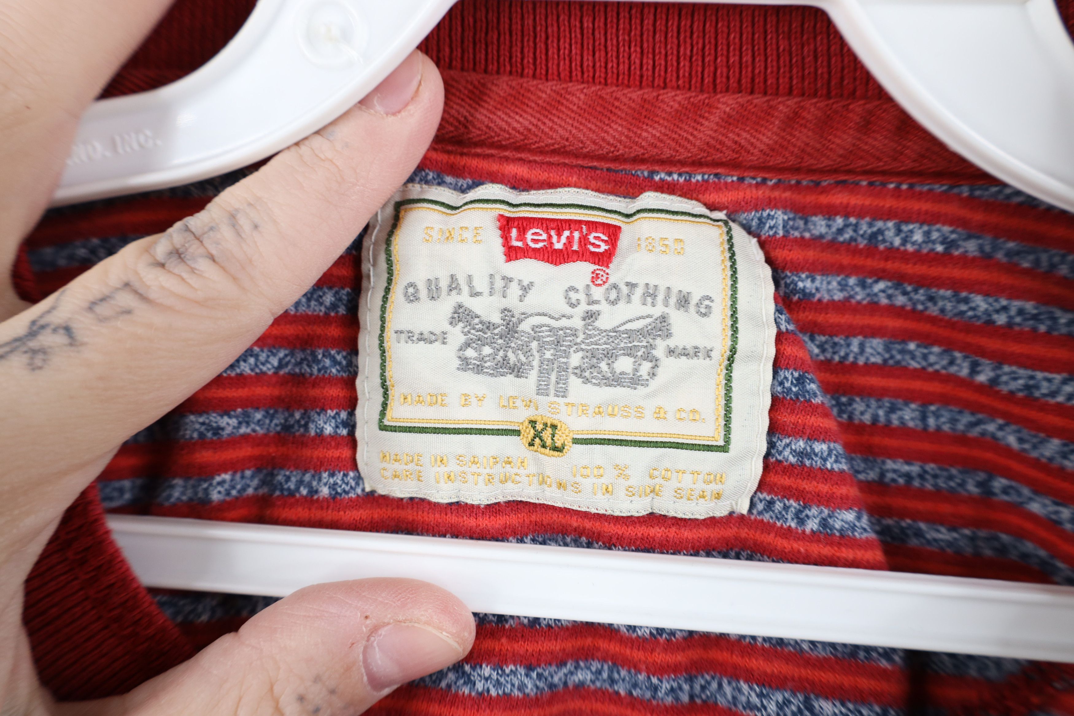 Levi's Vintage 90s Levis Baggy Fit Short Sleeve Henley T-Shirt Size US XL / EU 56 / 4 - 9 Thumbnail