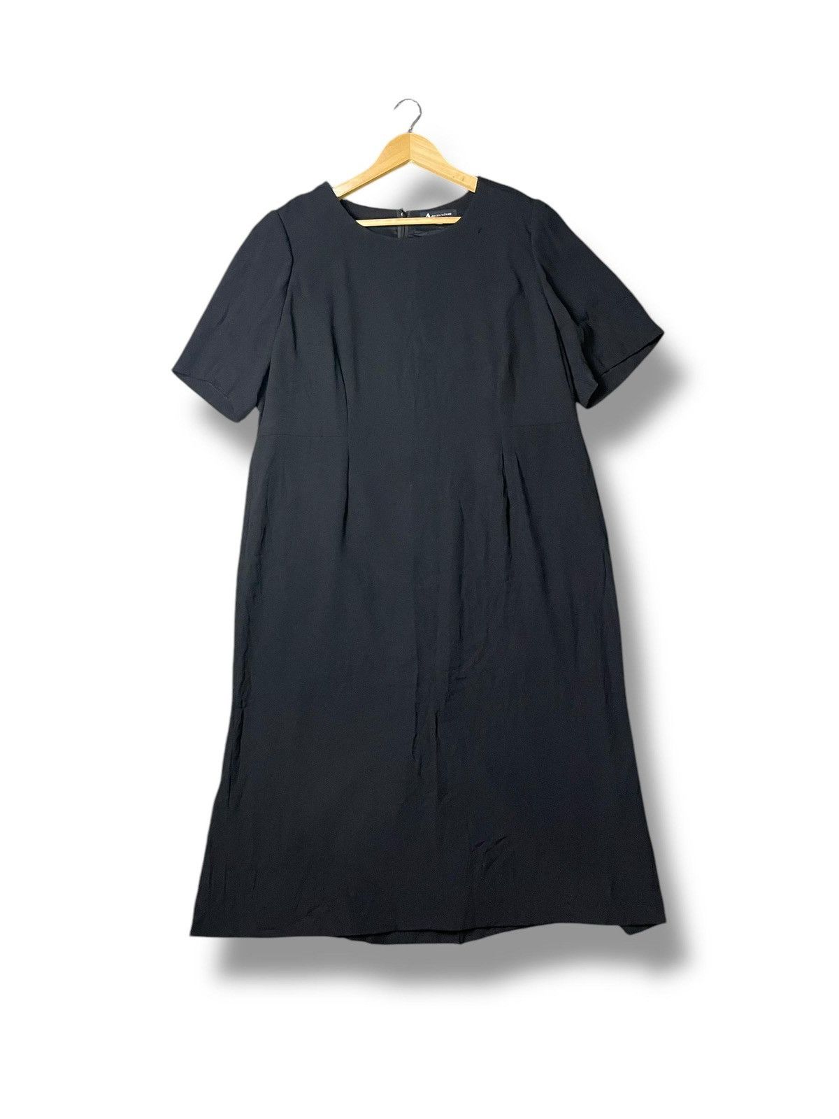 Aquascutum × Japanese Brand × Vintage Vintage Aquascutum Pyrospan Dress (49) Size S / US 4 / IT 40 - 1 Thumbnail