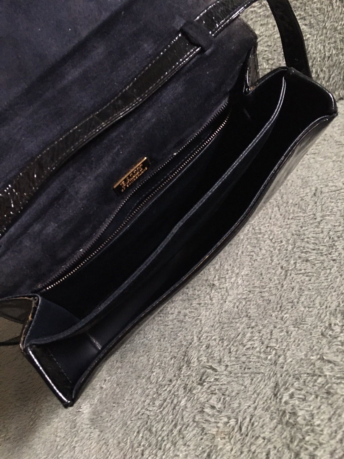 Bally × Vintage BALLY of Switzerland Black Patent Leather Shoulder Bag Size ONE SIZE - 8 Thumbnail