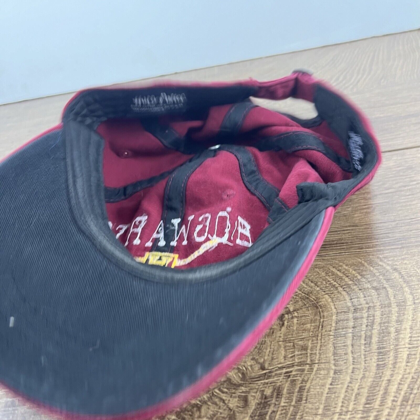 Other Harry Potter Hat Hogwarts Alumni Hat Red Adjustable Hat Red Size ONE SIZE - 14 Thumbnail