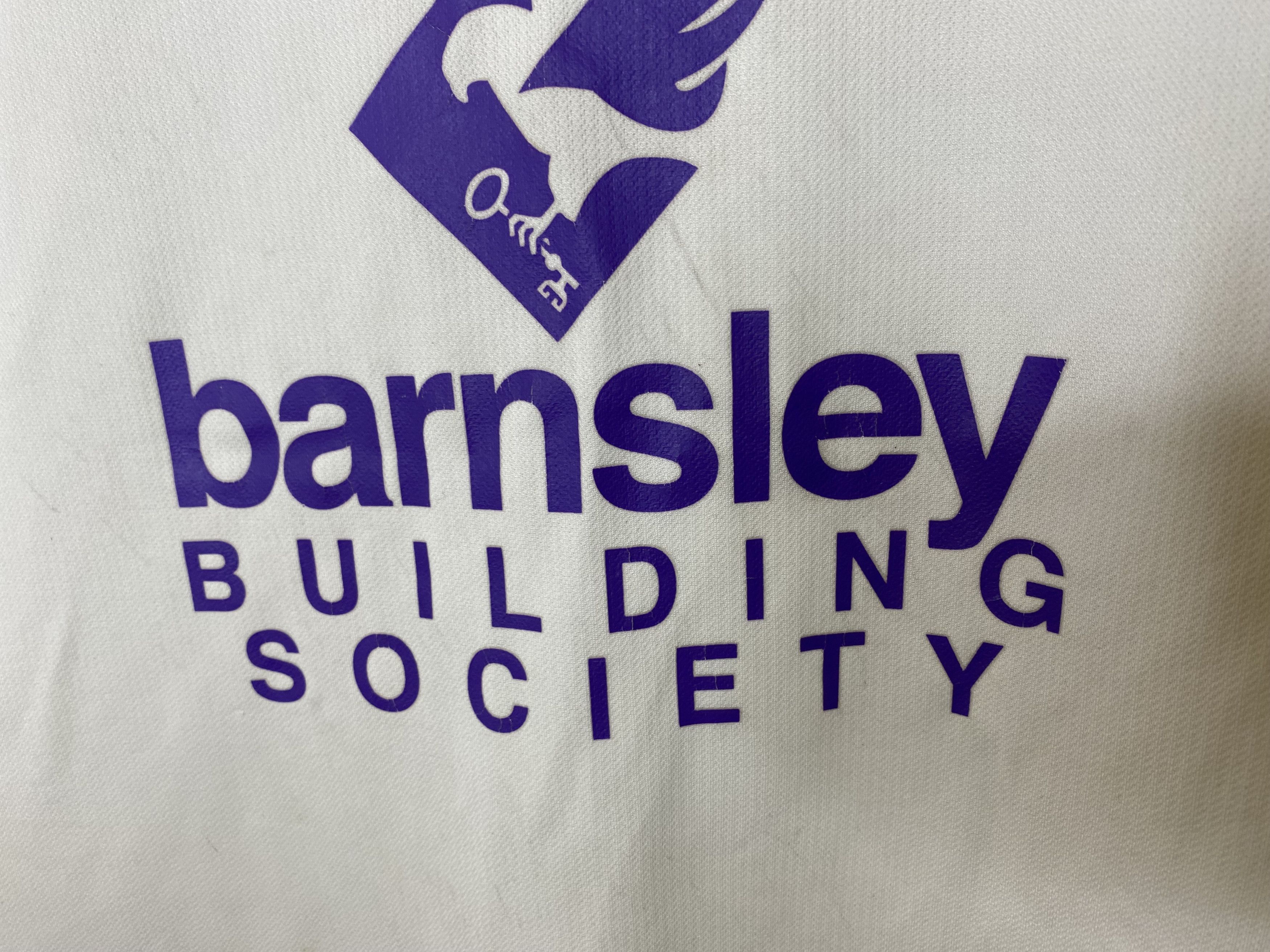 Lotto Sport BARNSLEY FC 2010 2011 AWAY FOOTBALL SHIRT SOCCER JERSEY Size US M / EU 48-50 / 2 - 5 Thumbnail