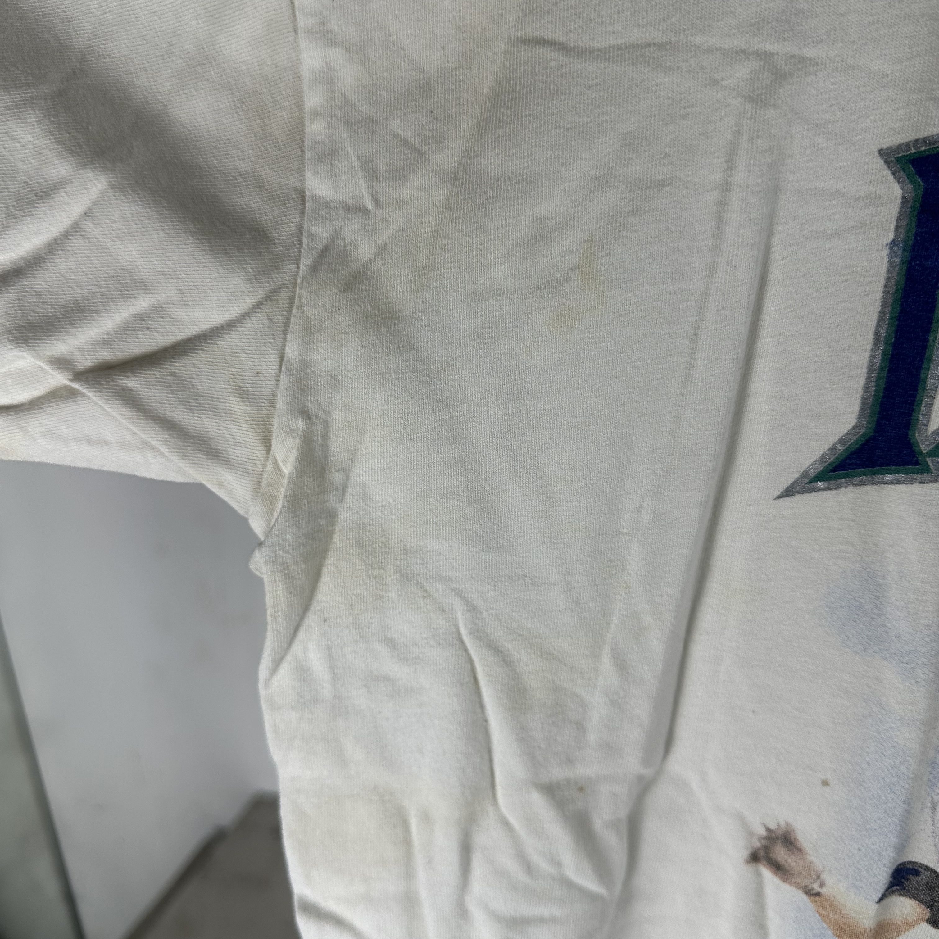 Vintage ​1999 Seattle Mariners Baseball MLB Graphic XL T-shirt Size US XL / EU 56 / 4 - 6 Thumbnail