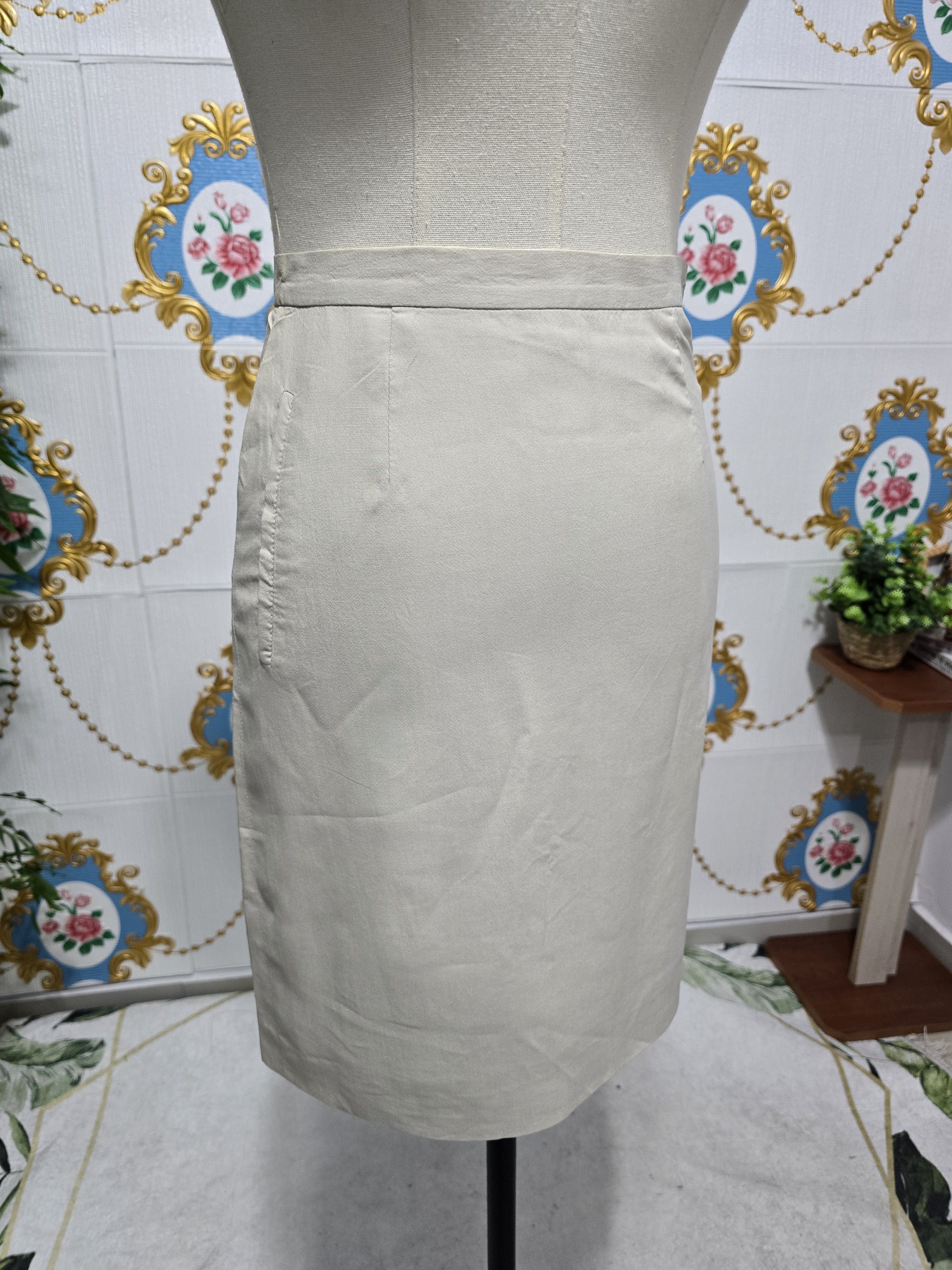 Giorgio Armani × Vintage GIORGIO ARMANI vintage Rare ! Skirt small women Size 27" / US 4 / IT 40 - 6 Thumbnail