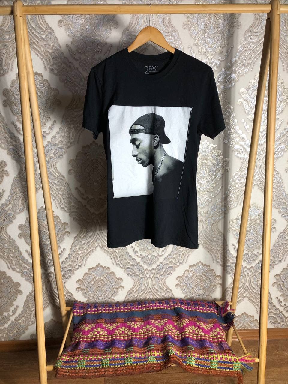 Rap Tees VINTAGE TUPAC SHAKUR 2PAC BIG LOGO T-SHIRT HIP HOP Y2K 90s Size US S / EU 44-46 / 1 - 1 Thumbnail
