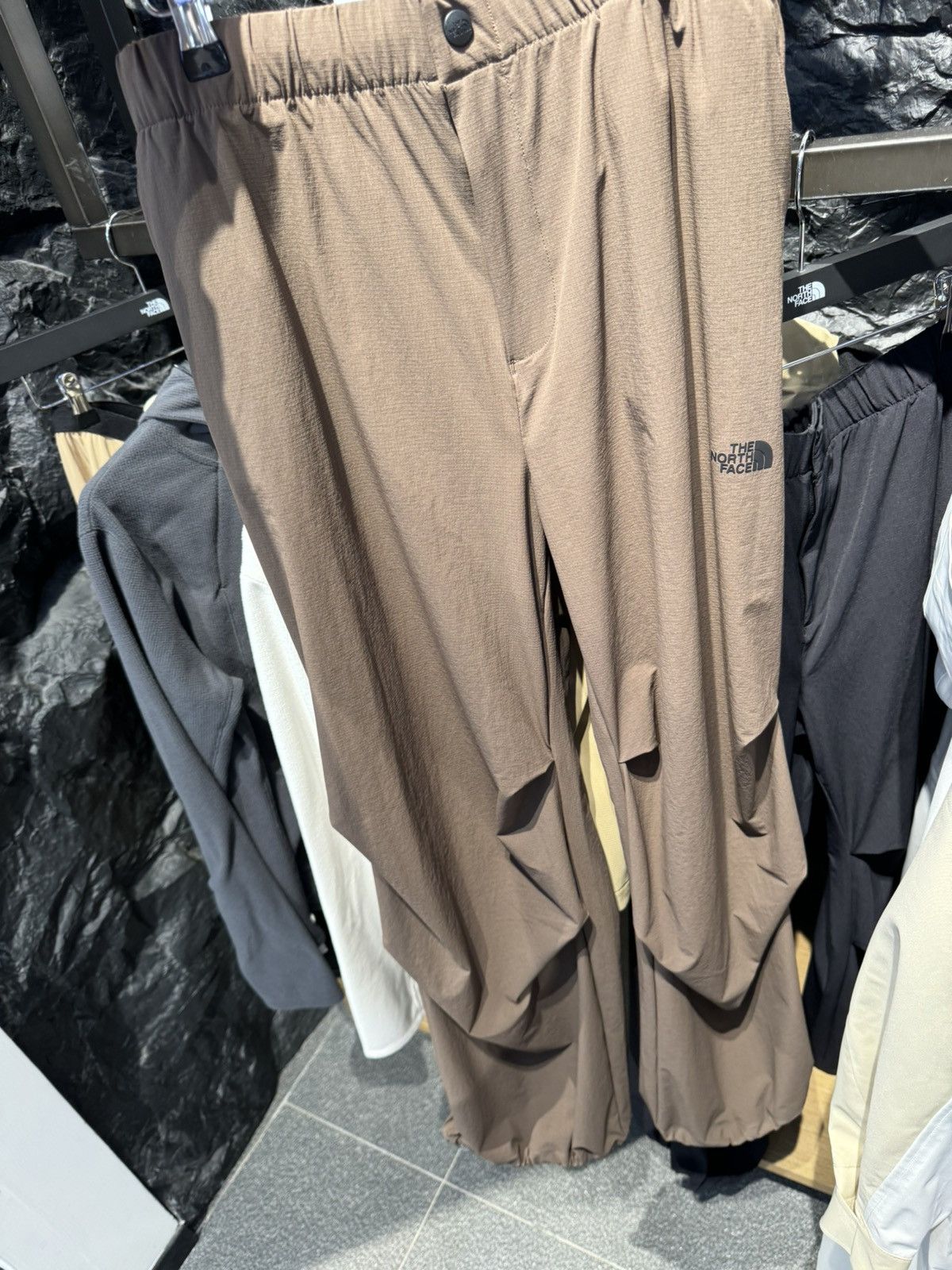 Kazuki Kuraishi × The North Face Urban Exploration KK UNISEX WOVEN PANT Size US 34 / EU 50 - 7 Thumbnail