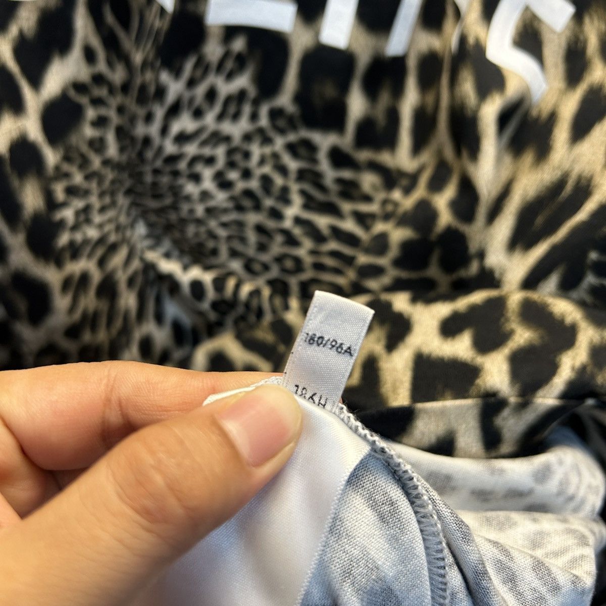 Celine Balenciaga 90%/10% tshirt Size US XL / EU 56 / 4 - 10 Thumbnail