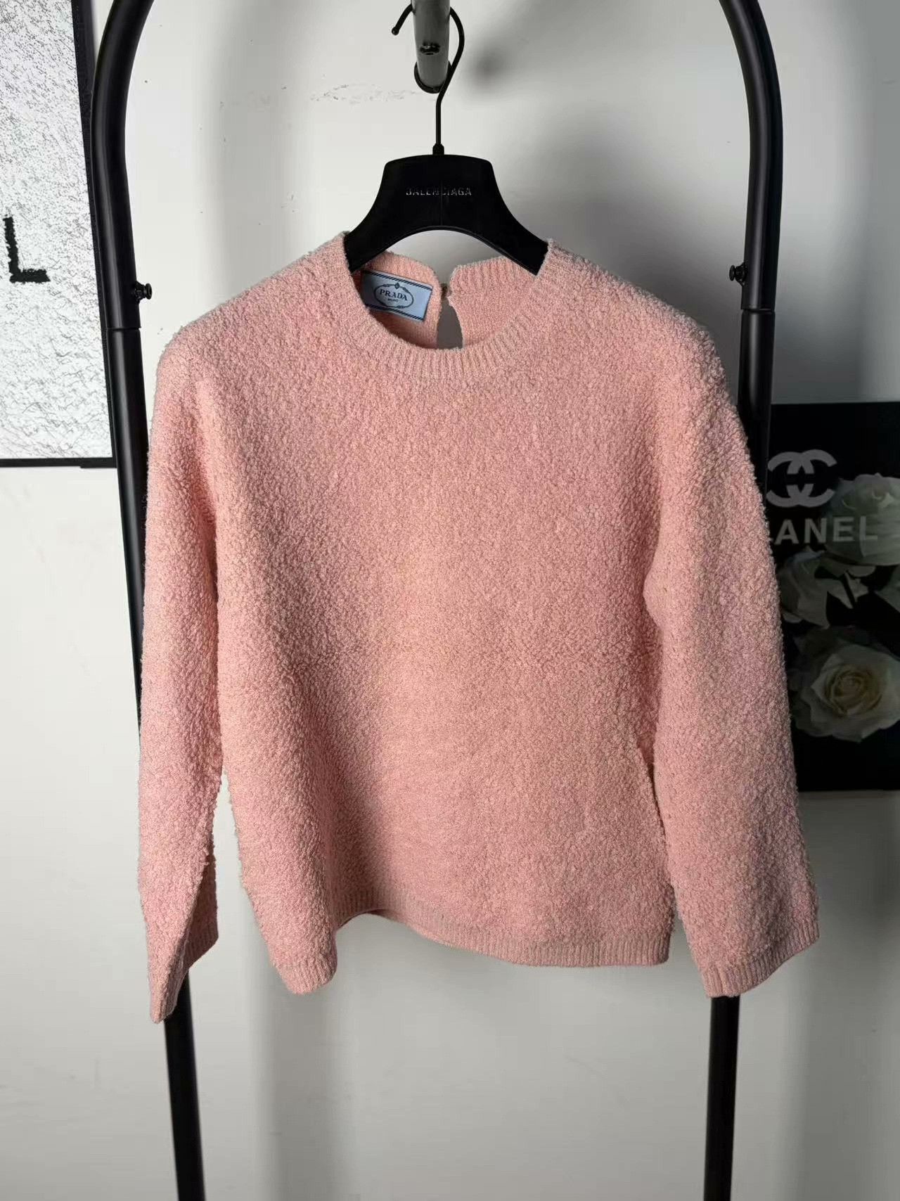 Prada Prada Knit White Sweater XL Women Size XL / US 12-14 / IT 48-50 - 1 Thumbnail