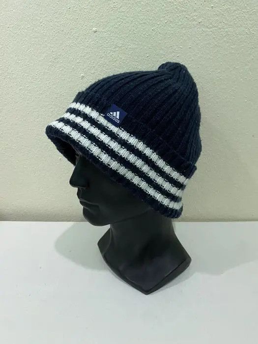Adidas × Vintage Adidas Stripe Design Beanie Hat Size ONE SIZE - 3 Thumbnail