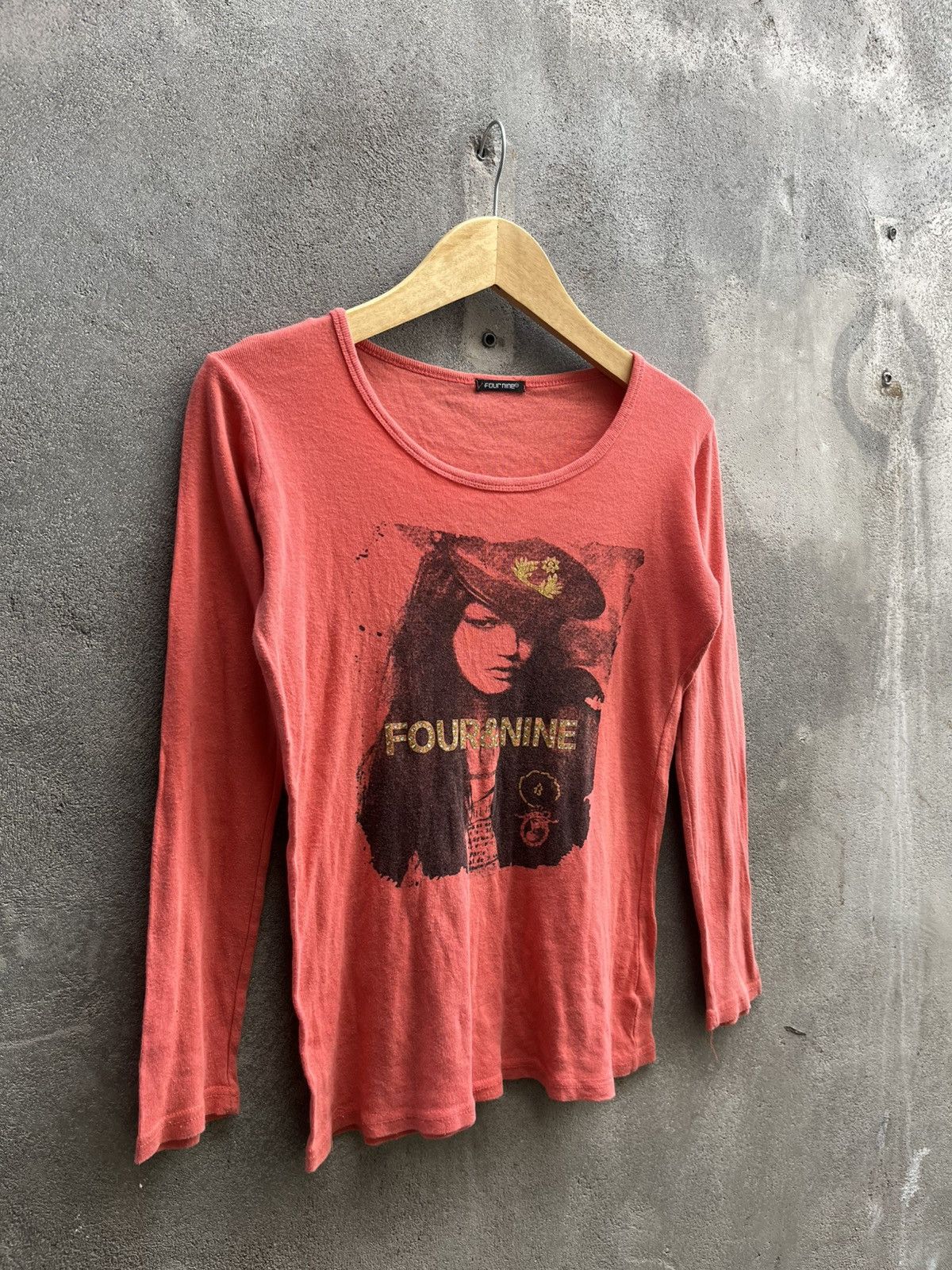 Le Grande Bleu (L.G.B.) Vintage Y2K FOURNINE Graphic Long Sleeve Tee Size US S / EU 44-46 / 1 - 7 Thumbnail