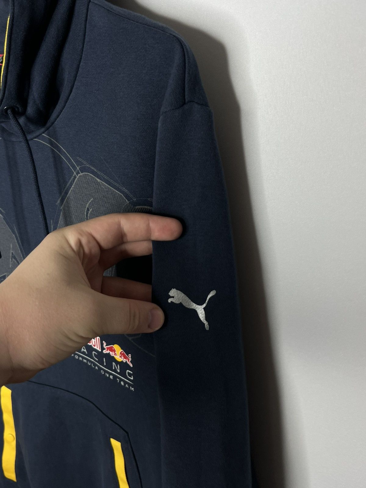 Puma Puma Red Bull Racing Formula One Team Hoodie Big Logo Size US S / EU 44-46 / 1 - 5 Thumbnail