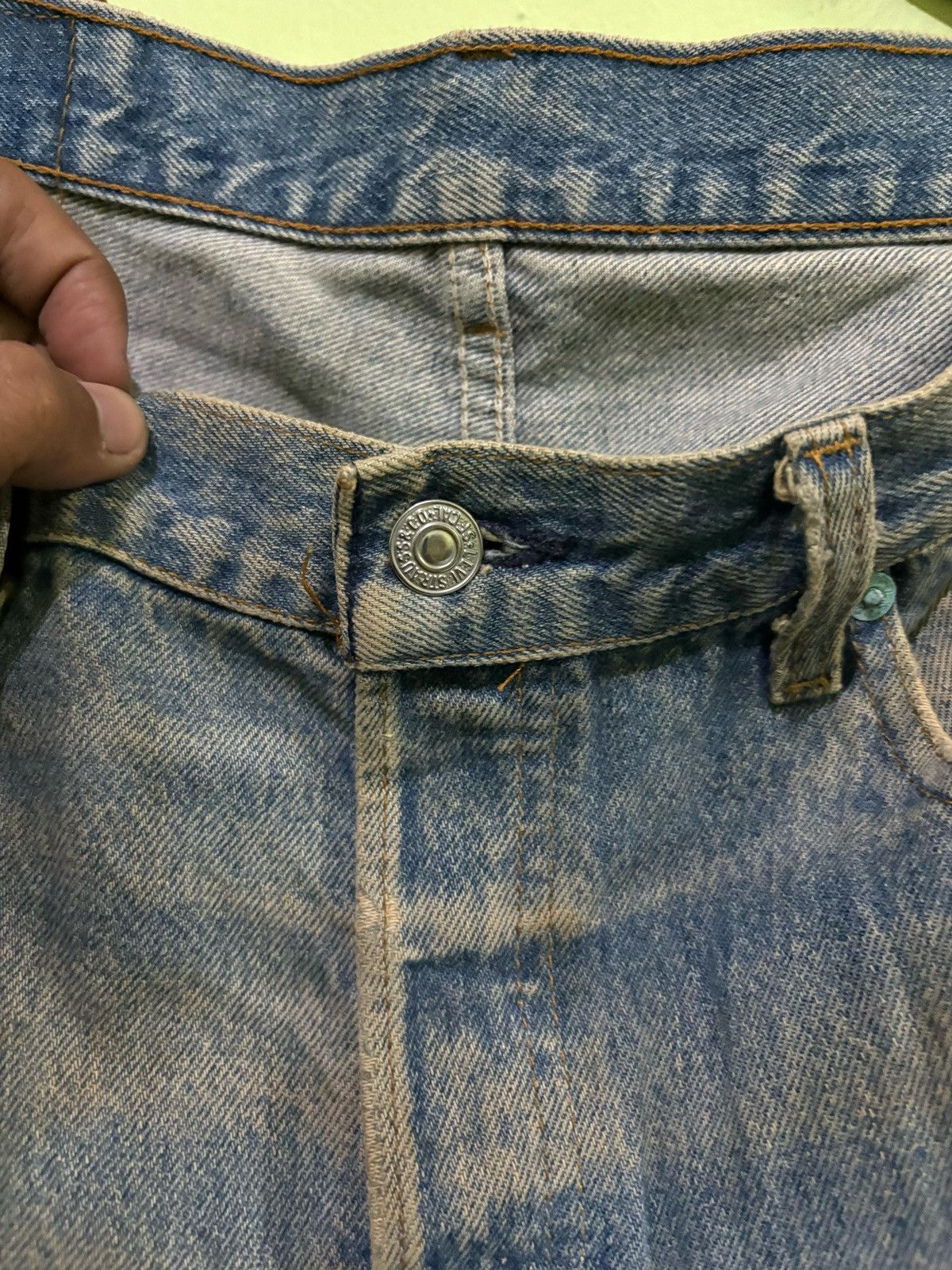 Levi's × Levi's Vintage Clothing Vintage 501 Levis Denim Pant Distressed Made In USA Size US 35 - 12 Thumbnail