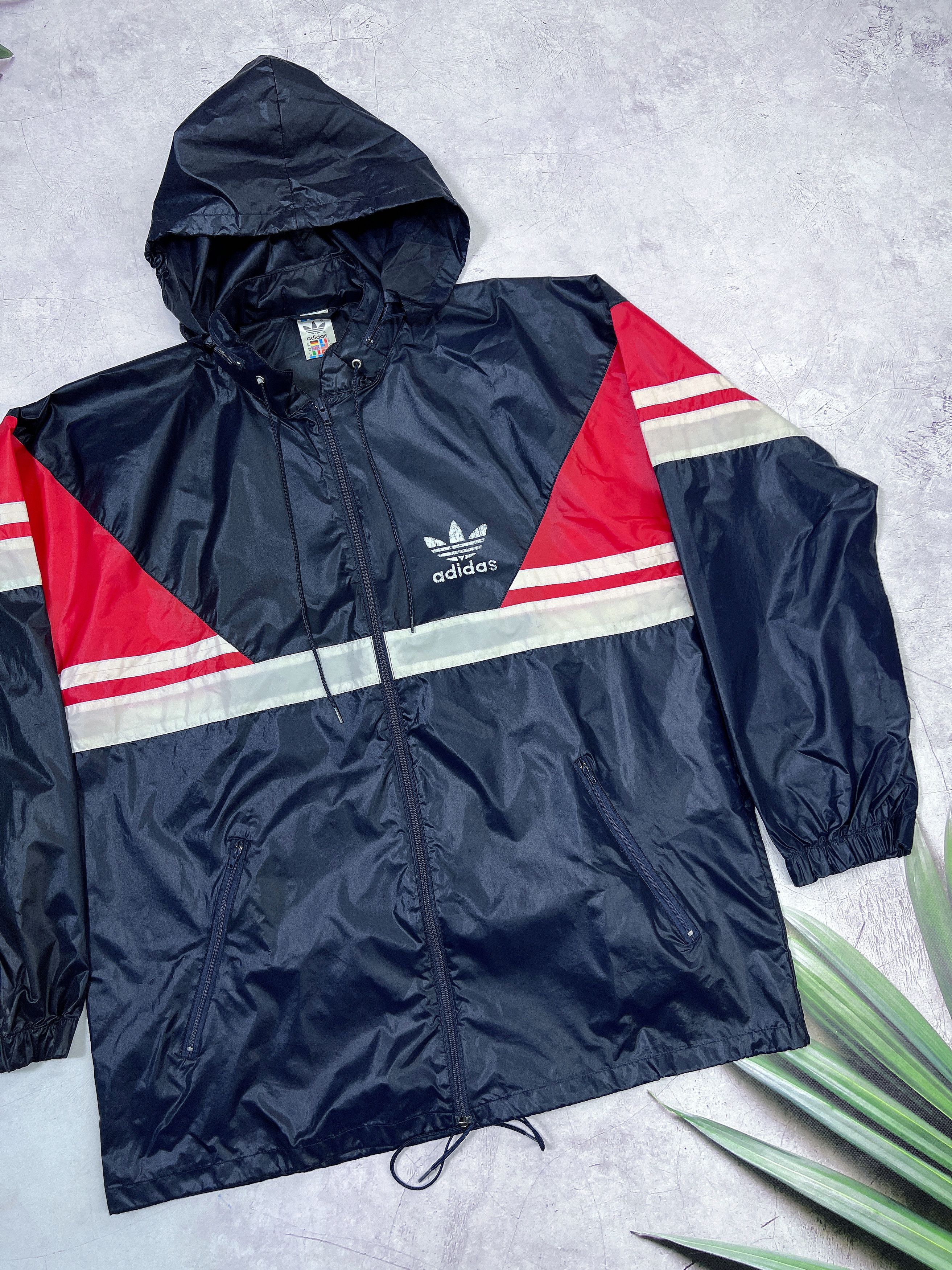 Adidas × Vintage Vintage Adidas Light Jacket Nylon Navy Blue & Red Size US M / EU 48-50 / 2 - 2 Thumbnail