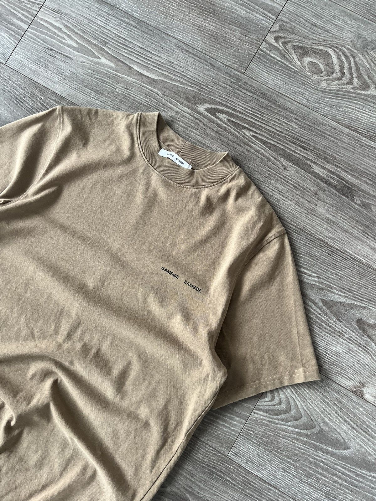 Japanese Brand × Samsoe Samsoe ‼️Samsoe Samsoe Crew Neck Classic Old Money Tee‼️ Size US L / EU 52-54 / 3 - 15 Thumbnail