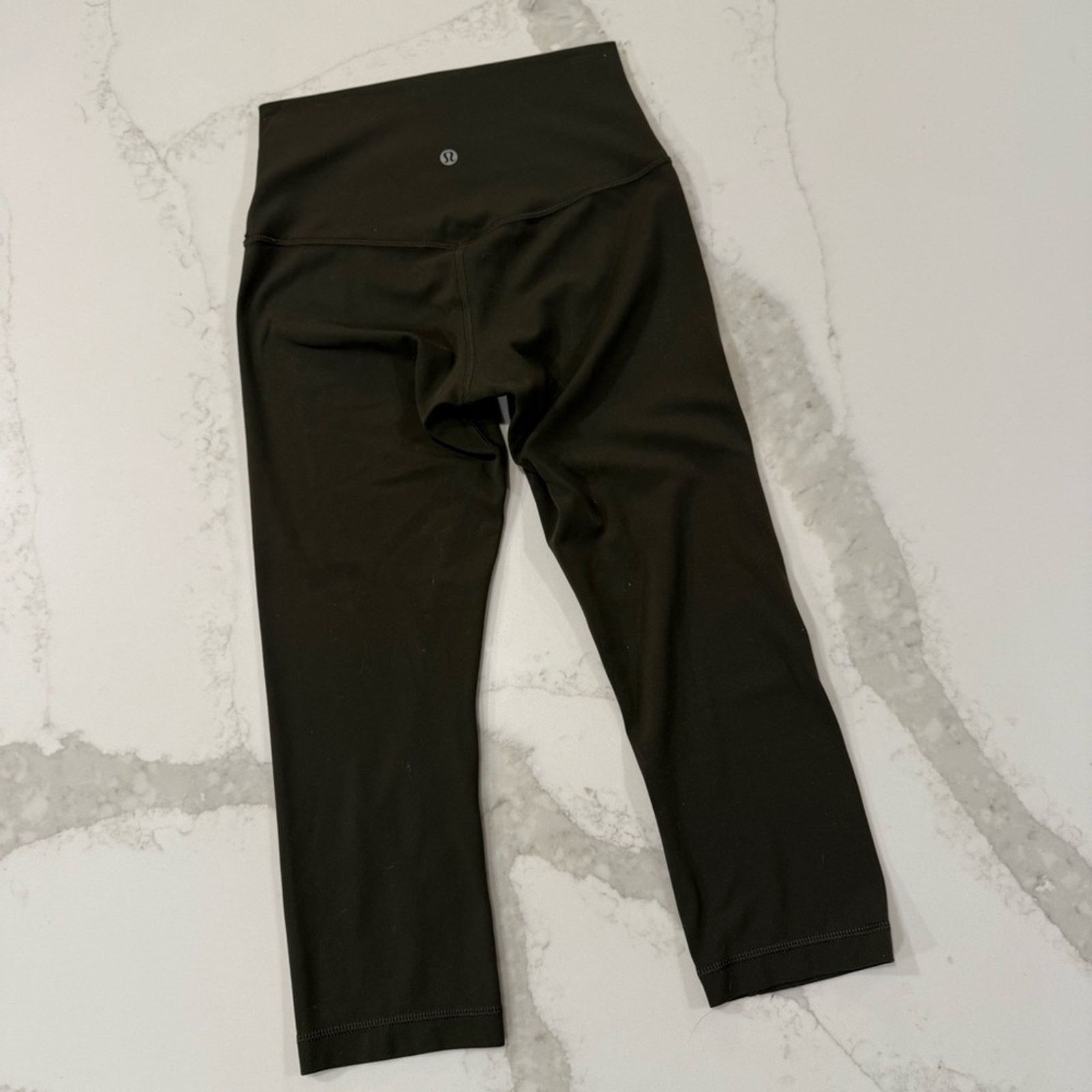 Lululemon Lululemon Align High Rise Crop Leggings Women’s 2 Olive Size 26" / US 2 / IT 38 - 10 Thumbnail