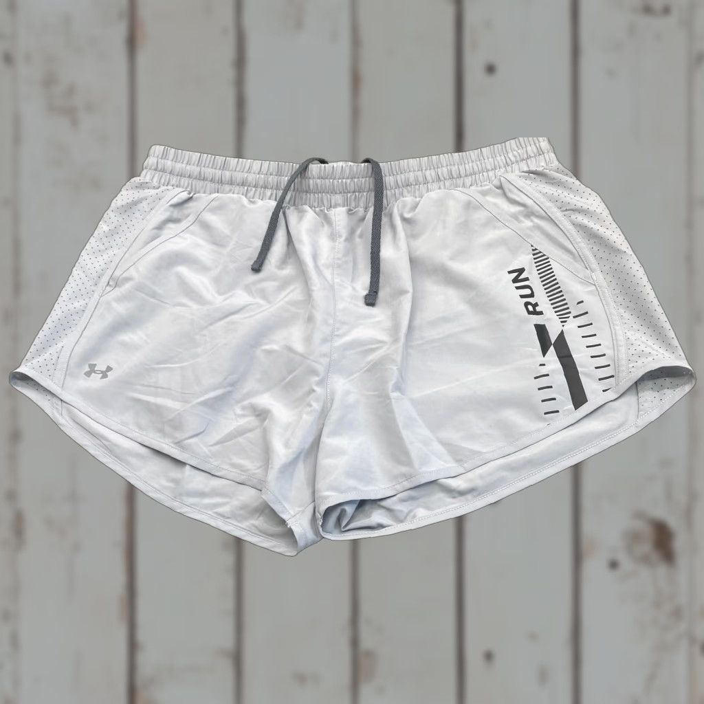 Under Armour Under Armour Running Shorts Womens Large Gray Lightweight Heatgear Fitted 6610 Size 24" / US 00 / IT 34 - 1 Thumbnail