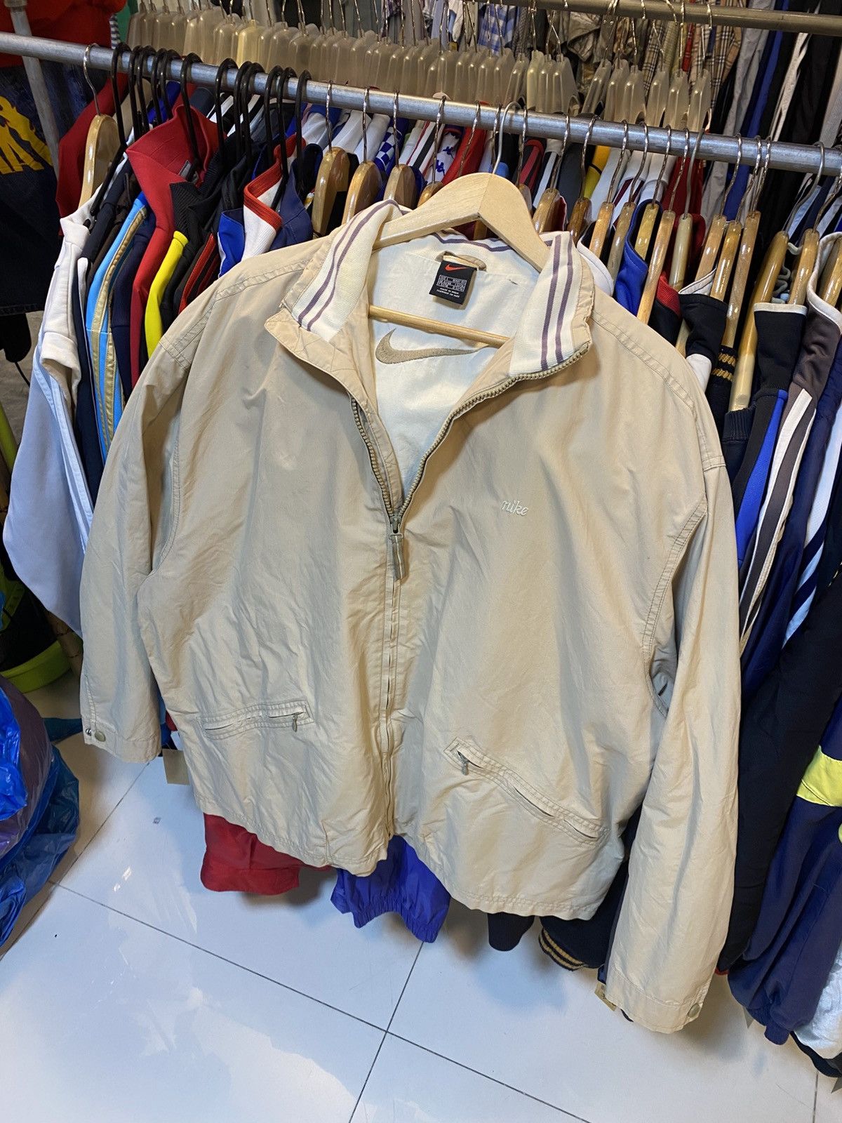 Nike Vintage Y2K Nike Spell Out Jacket Size US L / EU 52-54 / 3 - 1 Thumbnail