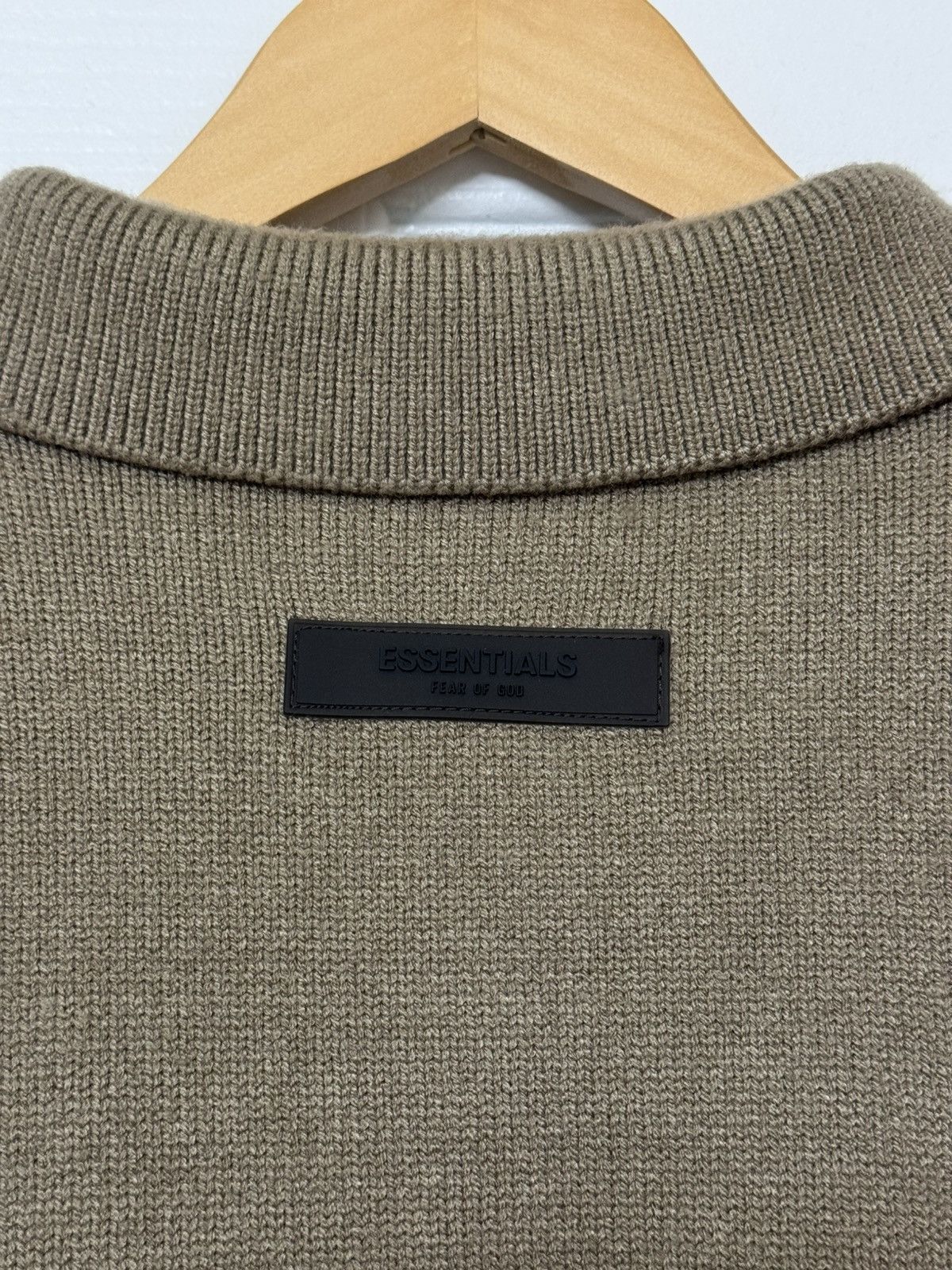 Essentials FW22 Fear of God Essentials Polyester Tan Polo Knit Beige Size US S / EU 44-46 / 1 - 5 Thumbnail