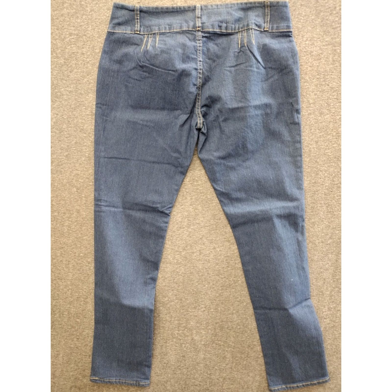 Vintage Unbranded Women's 3 Button Skinny Jeans Trim Pockets Size 21/22 Denim Blue Slim Stretch Mid Rise 30 Inseam Plus Size Jeans Women City 21/22 Size 42" / US 20 - 2 Thumbnail