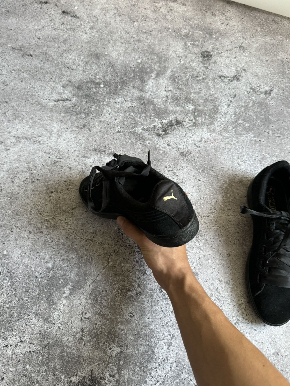 Puma × Vintage Vintage Puma Y2K black glamour sneakers shoes Size US 10.5 / IT 40.5 - 16 Thumbnail