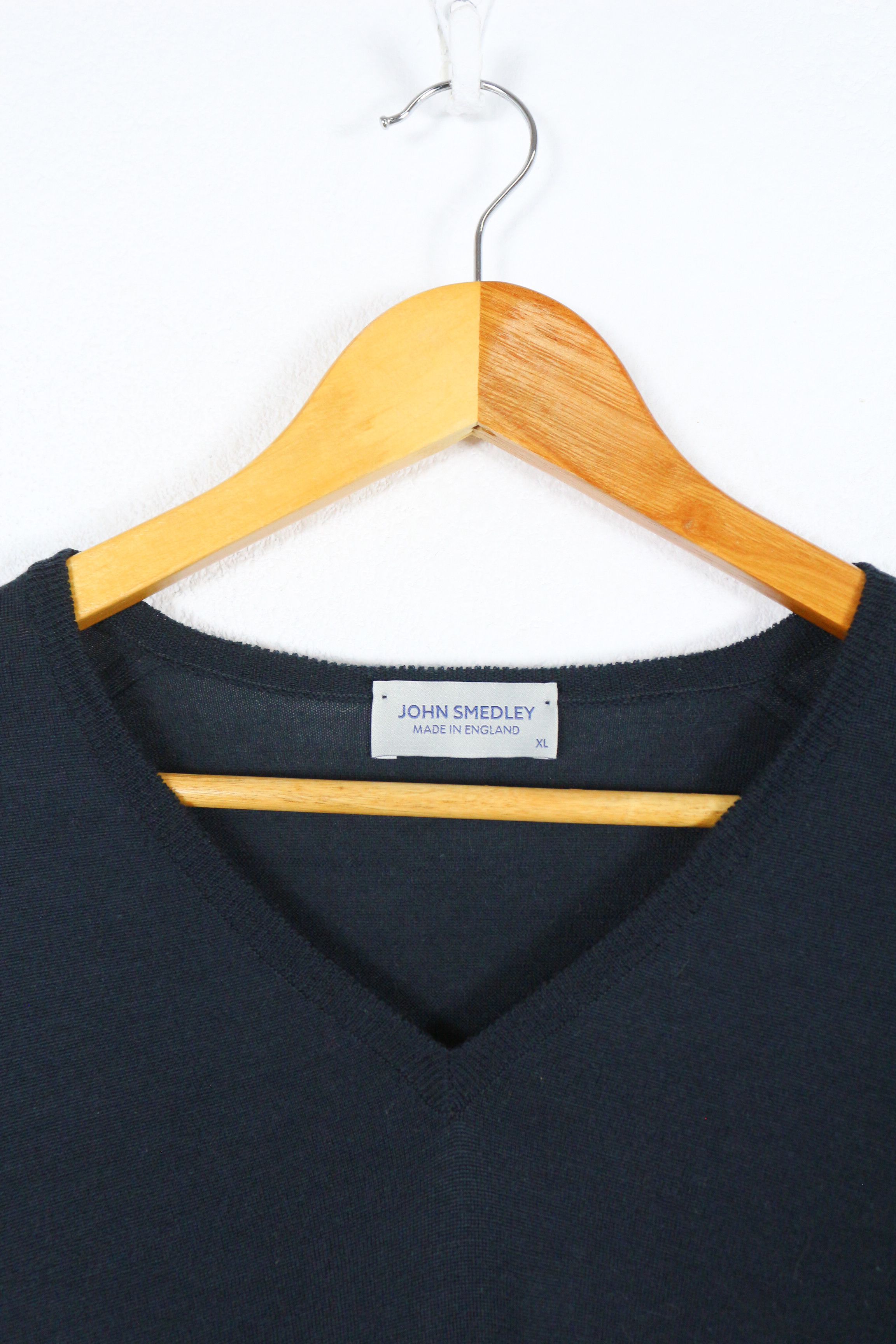 John Smedley John Smedley Wool V-neck Sweater Jumper Size US XL / EU 56 / 4 - 3 Thumbnail