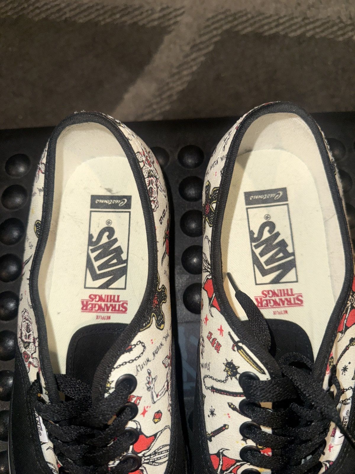 Vans Vans Stranger Things (Brand Customs Hellfire Collection)sz8 Size US 8 / EU 41 - 8 Thumbnail